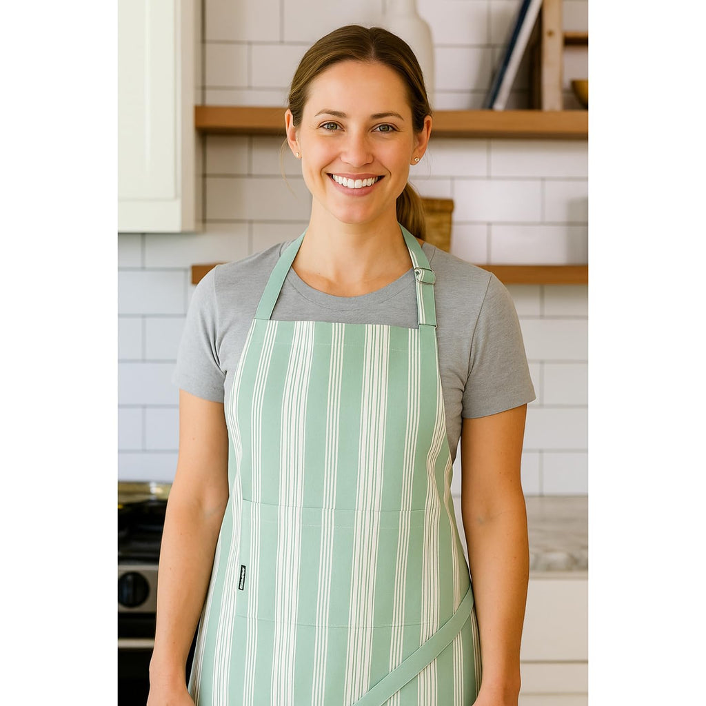AMOUR INFINI Cotton Aprons for Women with Pocket, Adjustable Strap & Waist Ties - Washable Aprons for Baking, Cooking, Gardening (27.5 x 33 Inches - Blooming Floral)