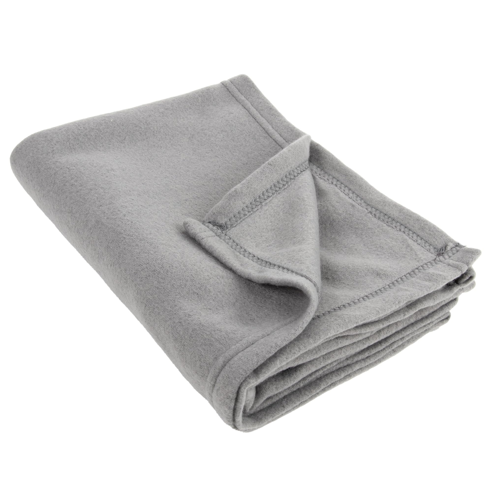 50x60 Throw Blankets, Ultra Soft Hypoallergenic Fleece Fall Throw Blanket for Livingroom, Couch, Chair, Bed, Red, Valentine's Day Throw