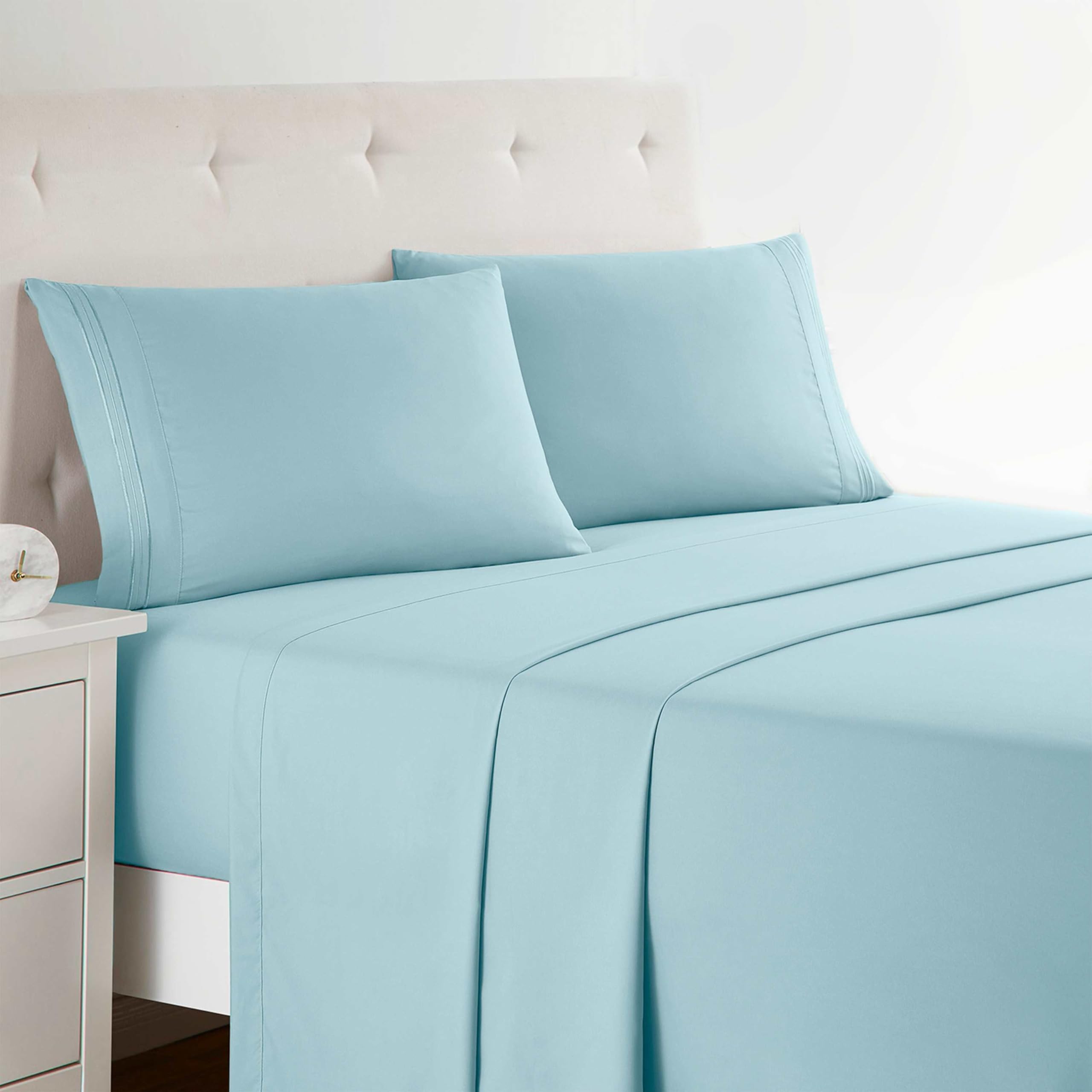 Clara Clark Bed Sheets, Premier 1800 Series 4 Piece Bed Sheet Set, Deep Pocket, Wrinkle, Fade, Stain Resistant, Luxury Soft Bedding Sheets & Pillowcases, Twin, Beach Blue