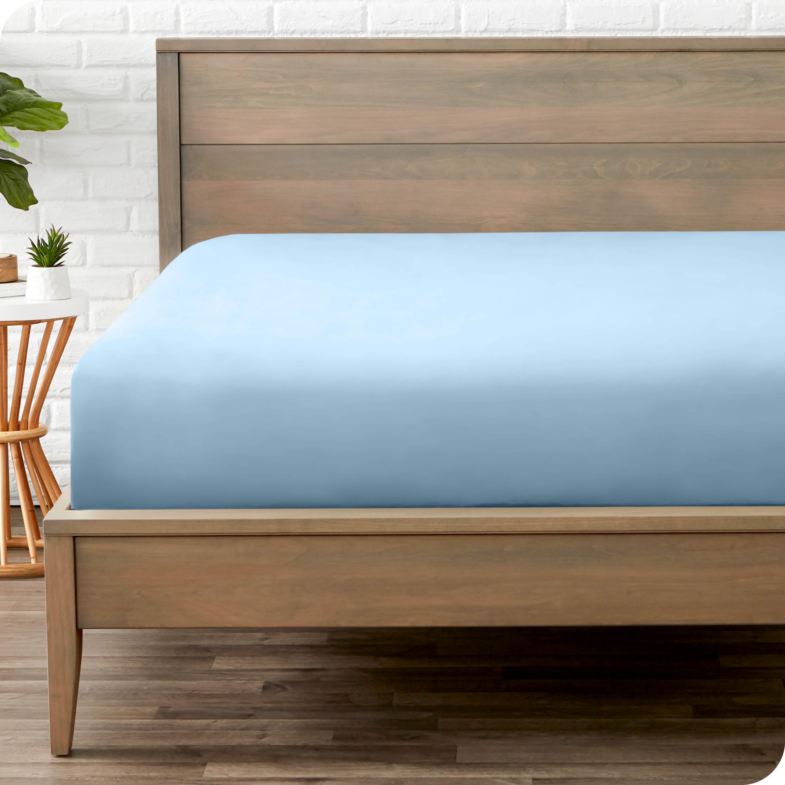 Bare Home Fitted Bottom Sheet Twin Size - Premium 1800 Ultra-Soft - Hotel Luxury - Deep Pocket - Durable and Long Lasting (Twin, White)