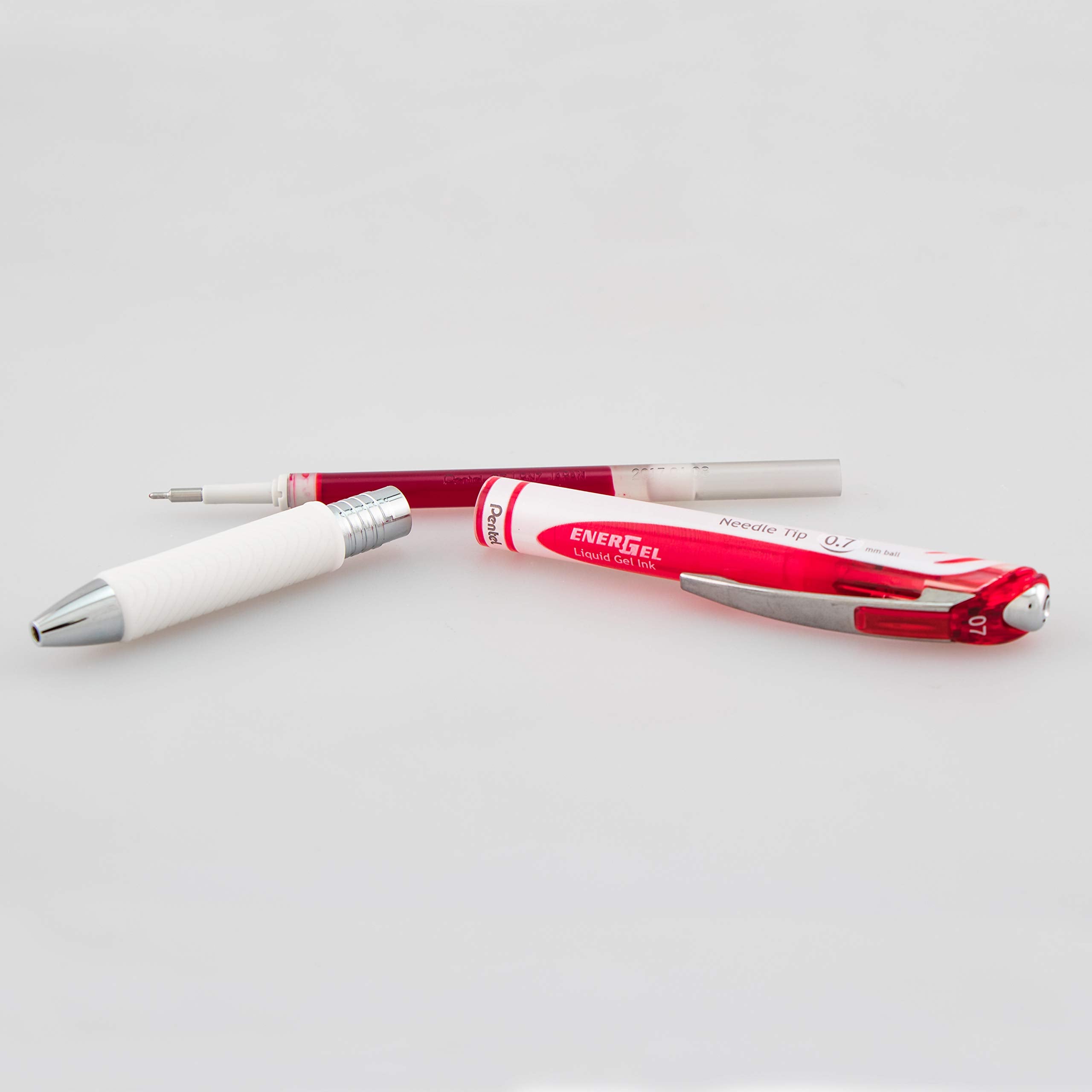 Pentel EnerGel Pearl RTX Retractable Liquid Gel Pen, (0.7mm), Medium Line, Needle Tip, Black Ink, Pack of 2 (BLN77WBP2A)