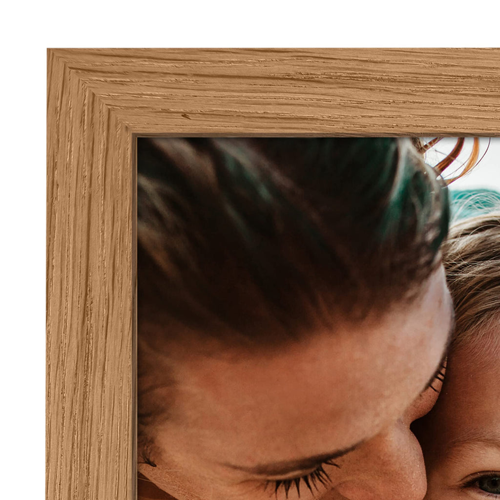 Americanflat Hinged 4x6 Picture Frame with Shatter-Resistant Glass - Double Picture Frames with Engineered Wood - Signature Collection - Photo Frame for Tabletop Display - Black