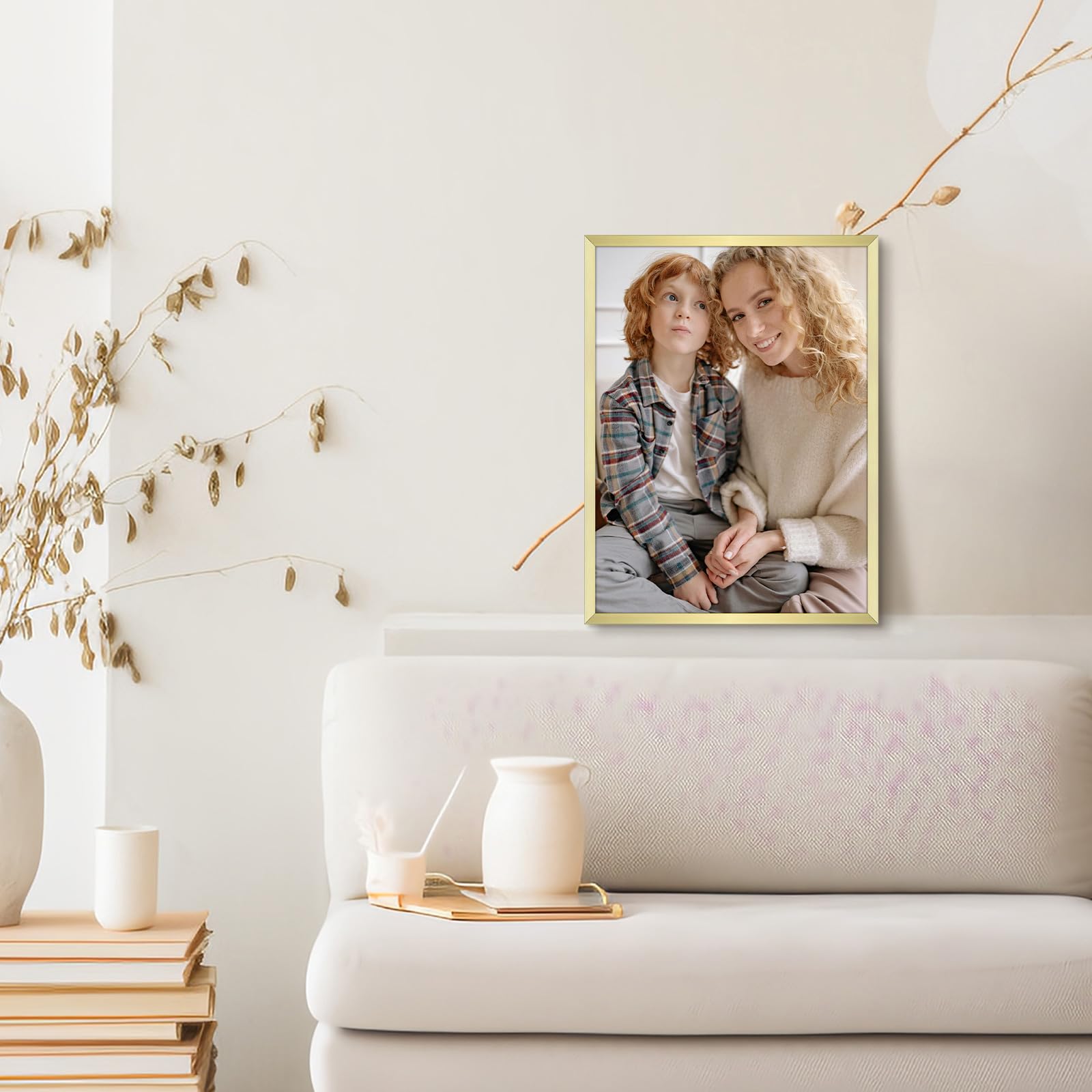 Frametory, 6x8 Aluminum Picture Frame - 6 x 8 Black Frame with Removable Mat for 5 x 7 Photo - 6 by 8 Durable Metal Frame with Real Glass - Sawtooth Hanger for Easy Wall Display - 1 Pack