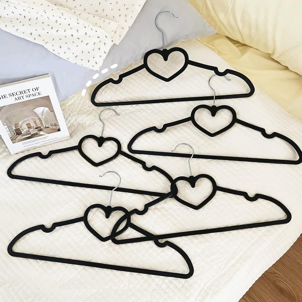 Velvet Hangers 20 Pack,16 Inch Non Slip Adult Heart Hanger (Black) | 360° Swivel Hooks, Cascade Design, Space Saving