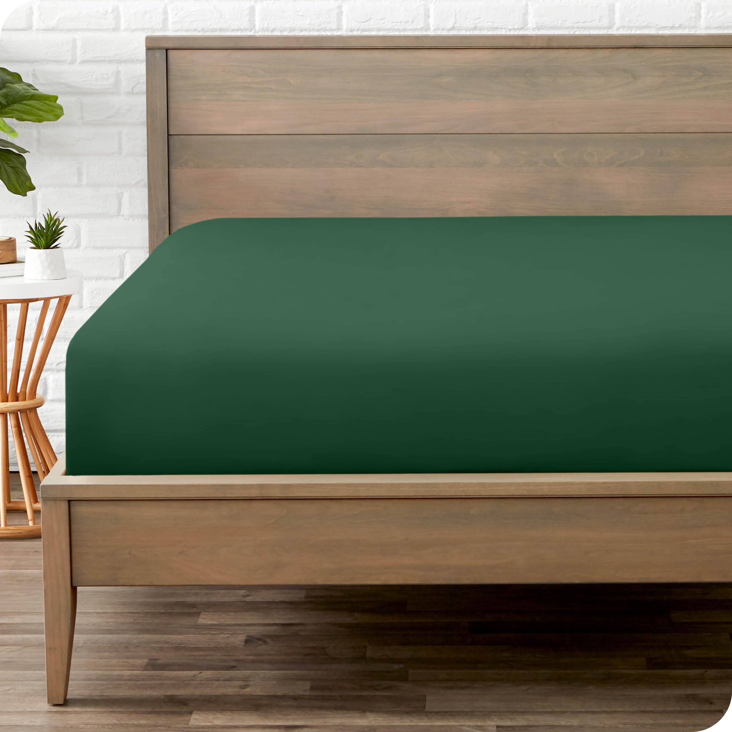 Bare Home Fitted Bottom Sheet Twin Size - Premium 1800 Ultra-Soft - Hotel Luxury - Deep Pocket - Durable and Long Lasting (Twin, White)