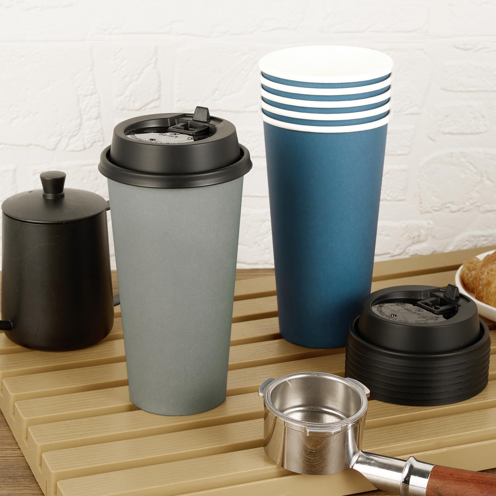 LITOPAK 100 Pack 10 oz Disposable Paper Coffee Cups with Lids for Coffee, Water, Juice, or Tea, Blue and Gray Hot Paper Cups for Home, Restaurant, Store, and Cafe