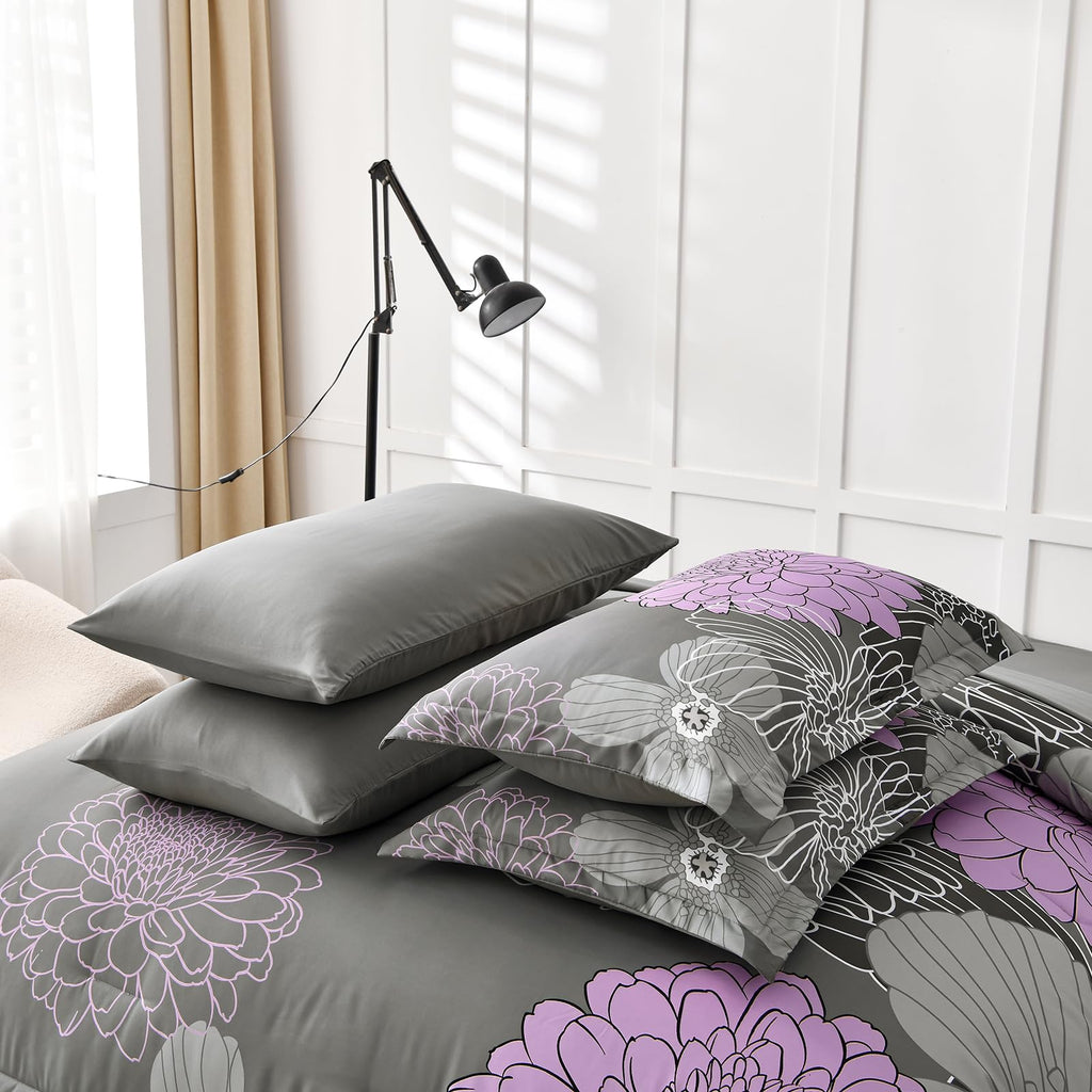 Yiran 7 Pieces Bed in a Bag Blue Floral Comforter Set Queen Size Flowers Comforter Set Soft Microfiber Bedding Set (1 Comforter 1 Flat Sheet 1 Fitted Sheet 2 Pillowshams 2 Pillowcases)