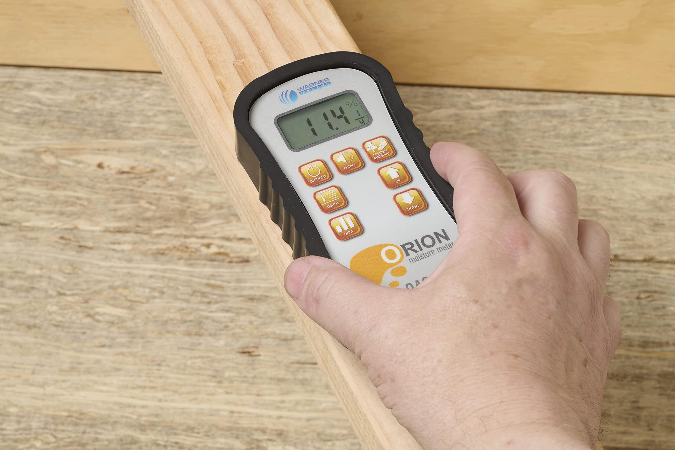 Orion® 910 Pinless Wood Moisture Meter Kit by Wagner Meters | Accurate, Non-Damaging, Deep Depth Lumber Moisture Measurement, On-site Calibration (Standard Calibrator)