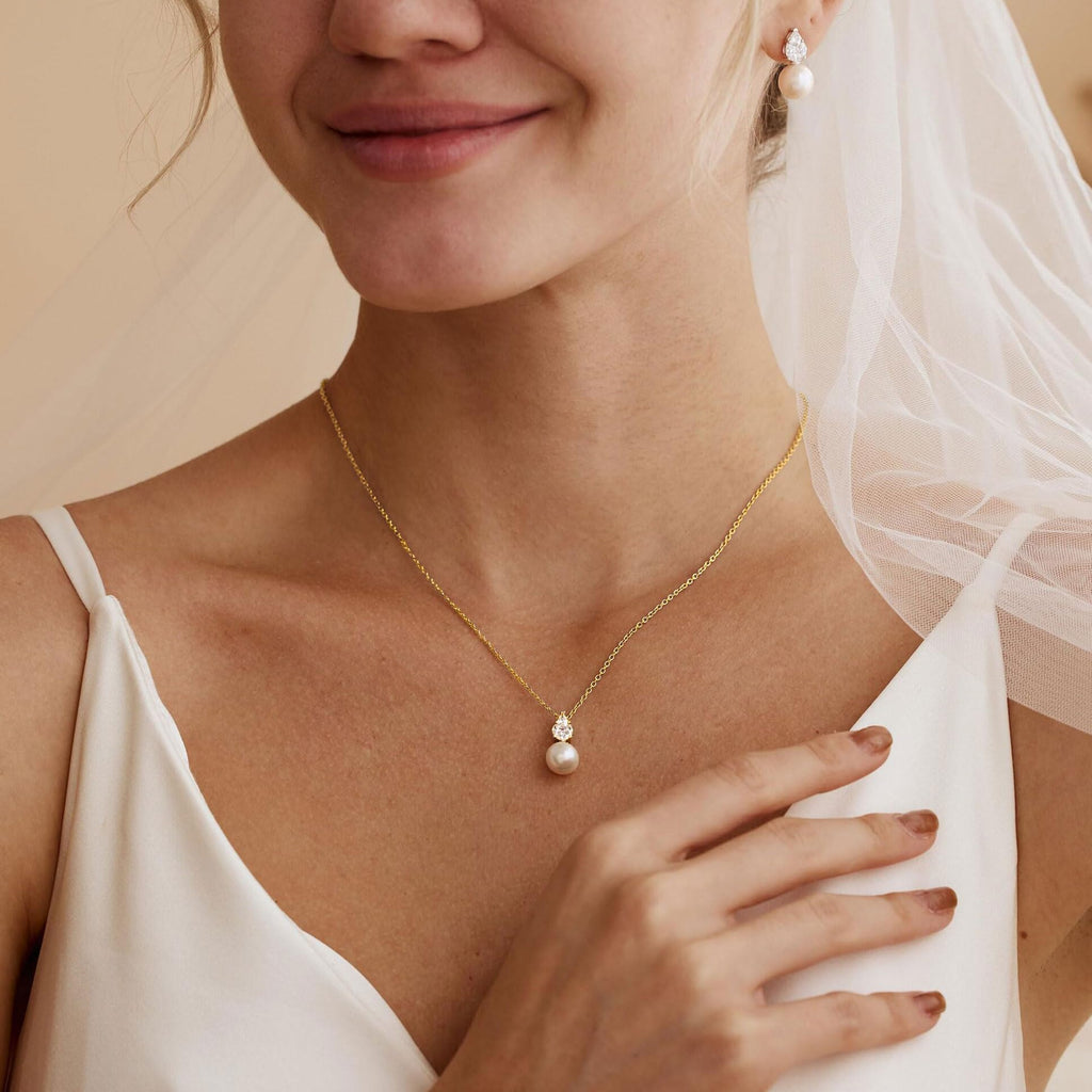 Pearl Necklace for Women Trendy,14k Gold Plated Necklace Dainty Wedding Necklace Small Cute Choker Necklace Gold Prom Drop Necklace Vintage Waterproof Jewelry for Women Prom Jewelry Fashion Gifts