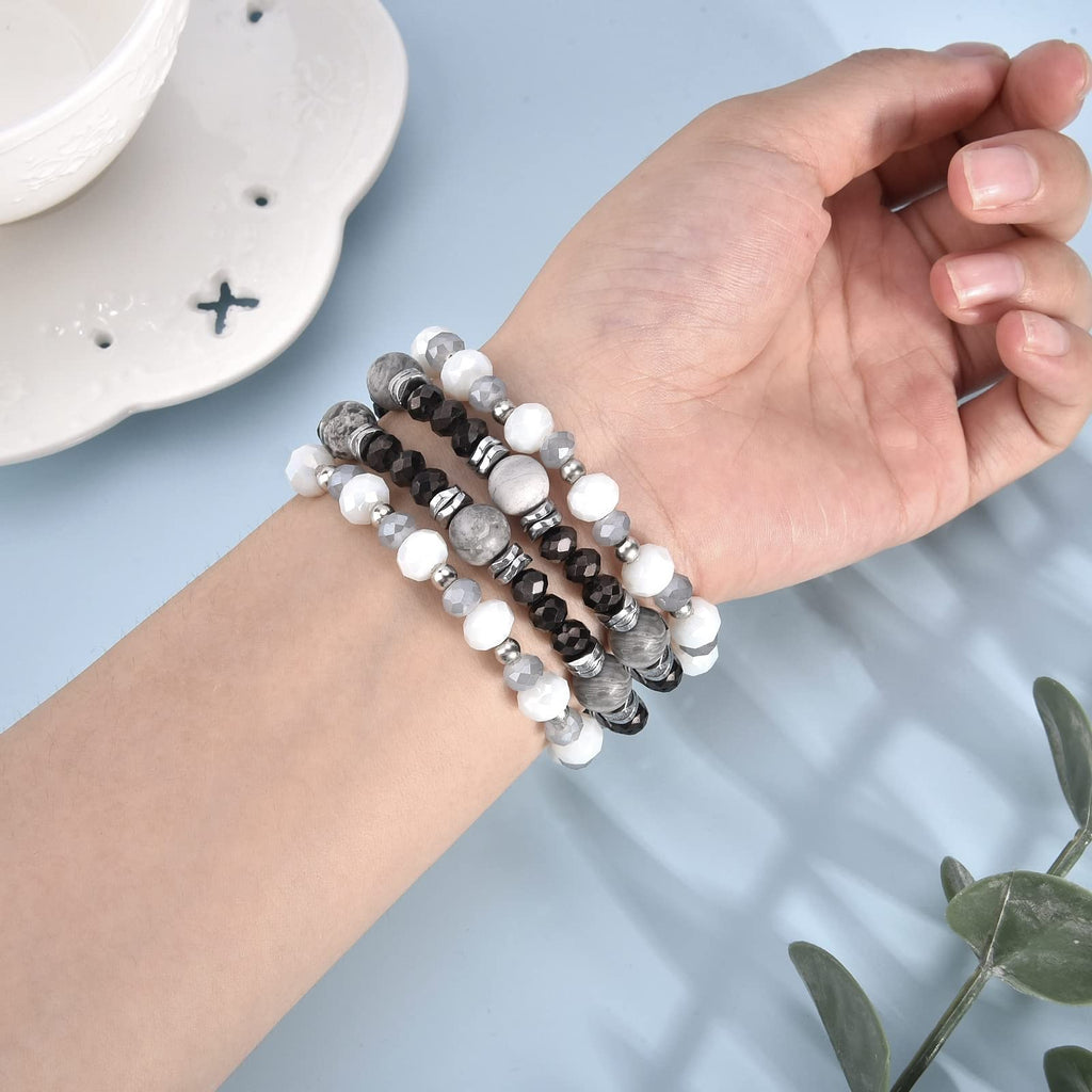 VISOOM Beaded Boho Bracelet Compatible for Apple Watch Band 40mm/38mm/41mm/42mm Series 11 10 9 8 7 SE Series 6/5/4 Women Fashion Cute Handmade Crystal Beads Stretchy Watch Strap for iWatch Bands 3/2/1