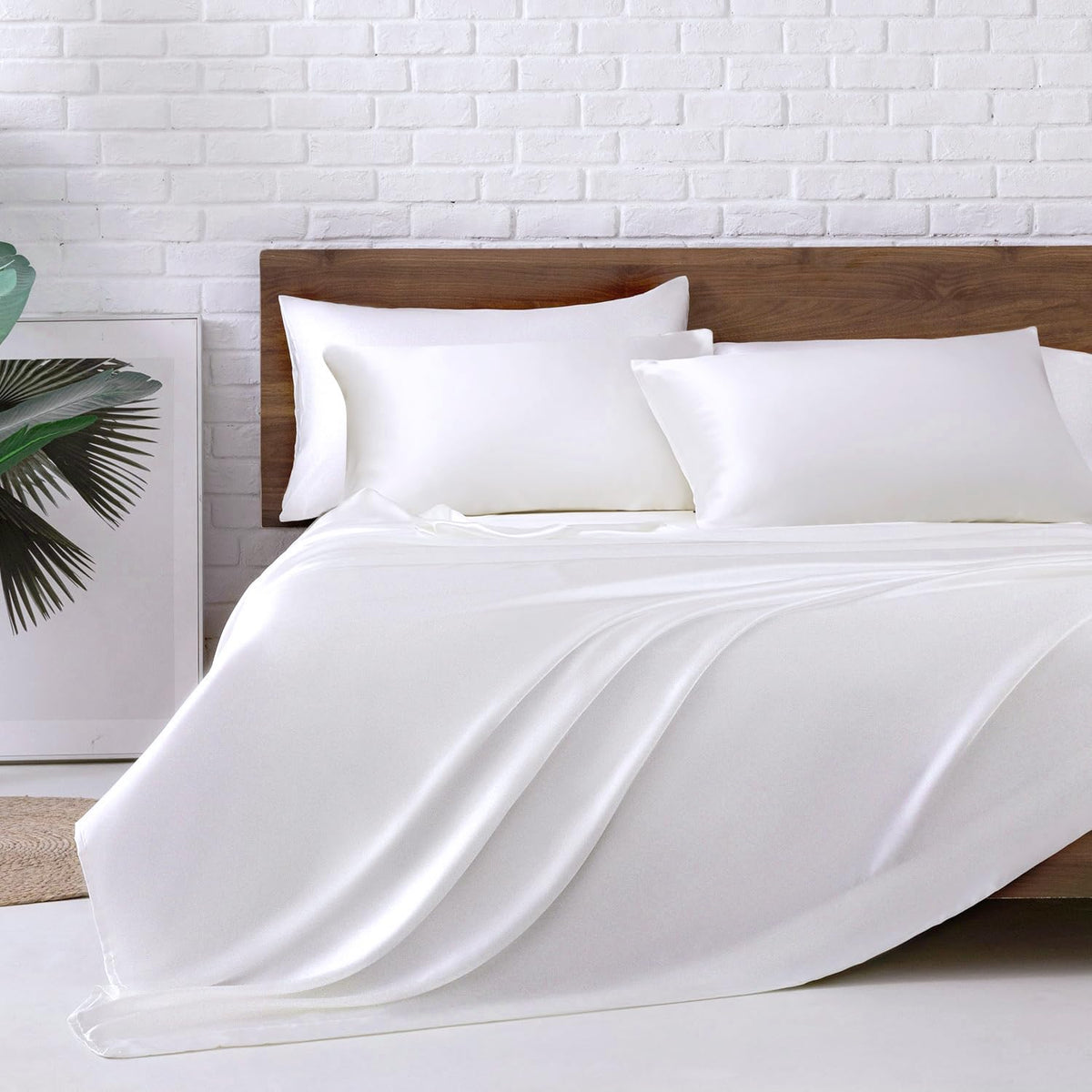 MR&HM Satin Sheets with Elastic Corner Straps, Twin Size 3-Piece Silky Bedding Set, Deep Pocket 15 Inches, Good for Hair & Skin (Twin, Black)