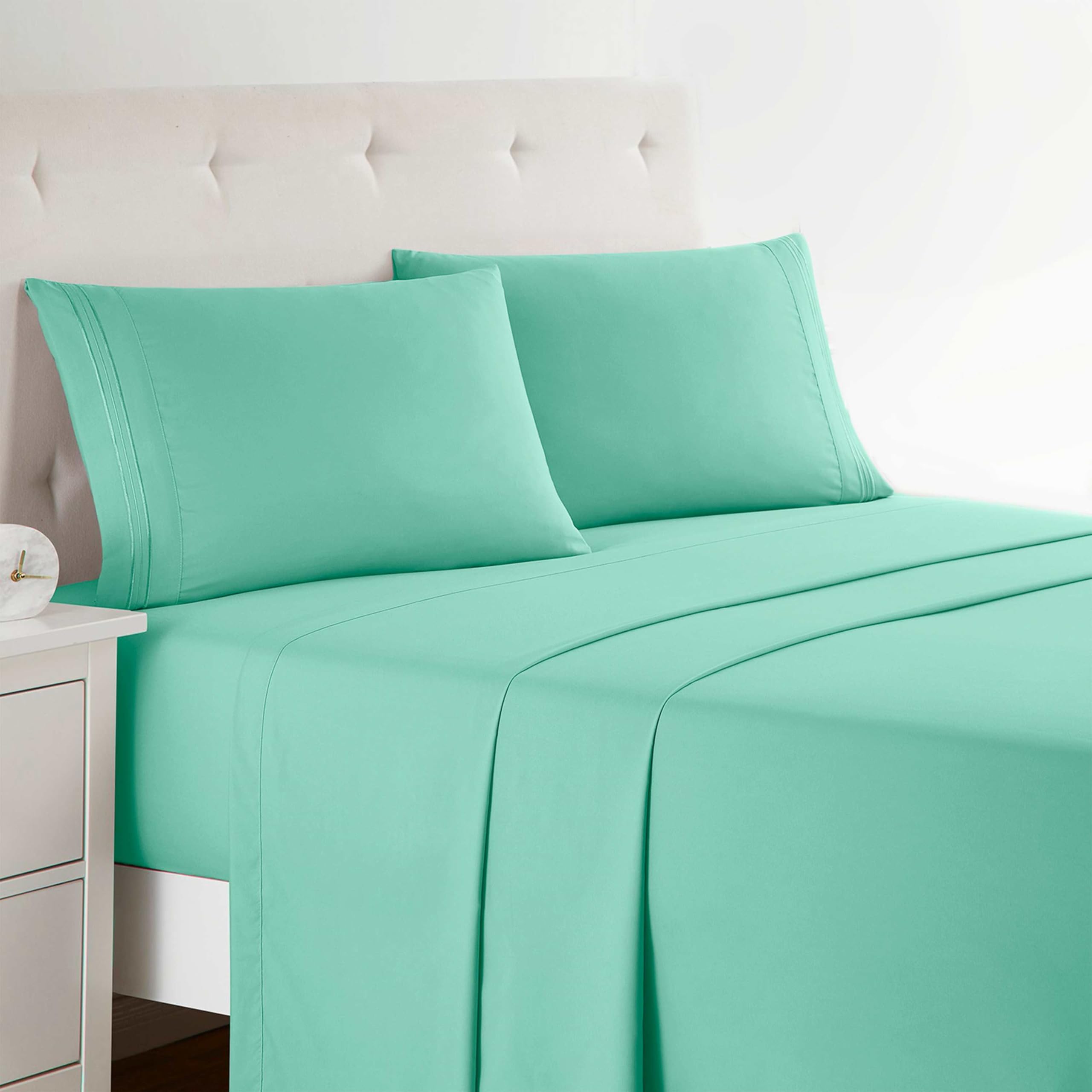 Clara Clark Bed Sheets, Premier 1800 Series 4 Piece Bed Sheet Set, Deep Pocket, Wrinkle, Fade, Stain Resistant, Luxury Soft Bedding Sheets & Pillowcases, Twin, Beach Blue