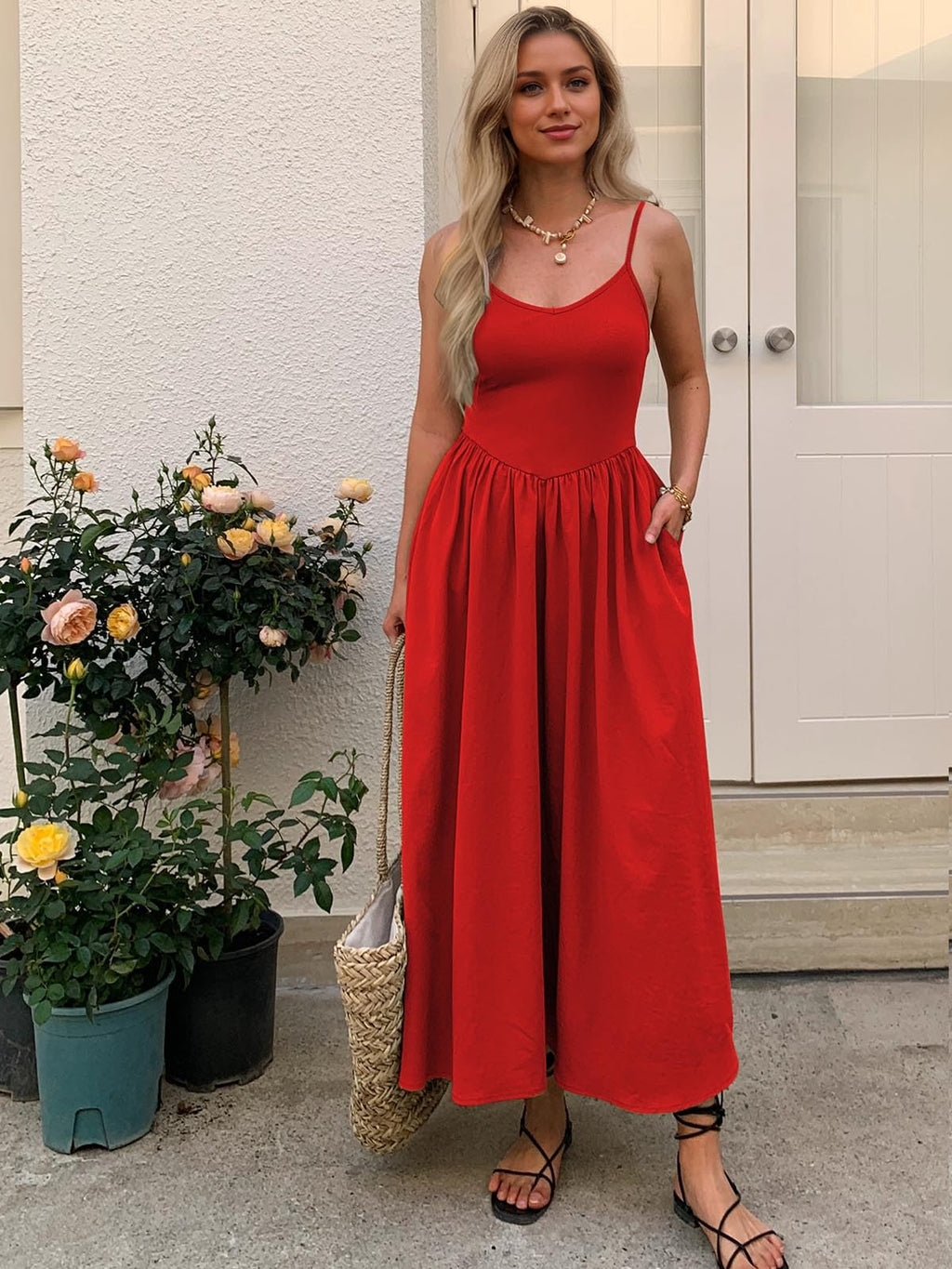 Mieazom Women’s Sleeveless V-Neck Maxi Dress with Pockets – Slim Fit Casual Summer Spaghetti Strap Dress for Vacation