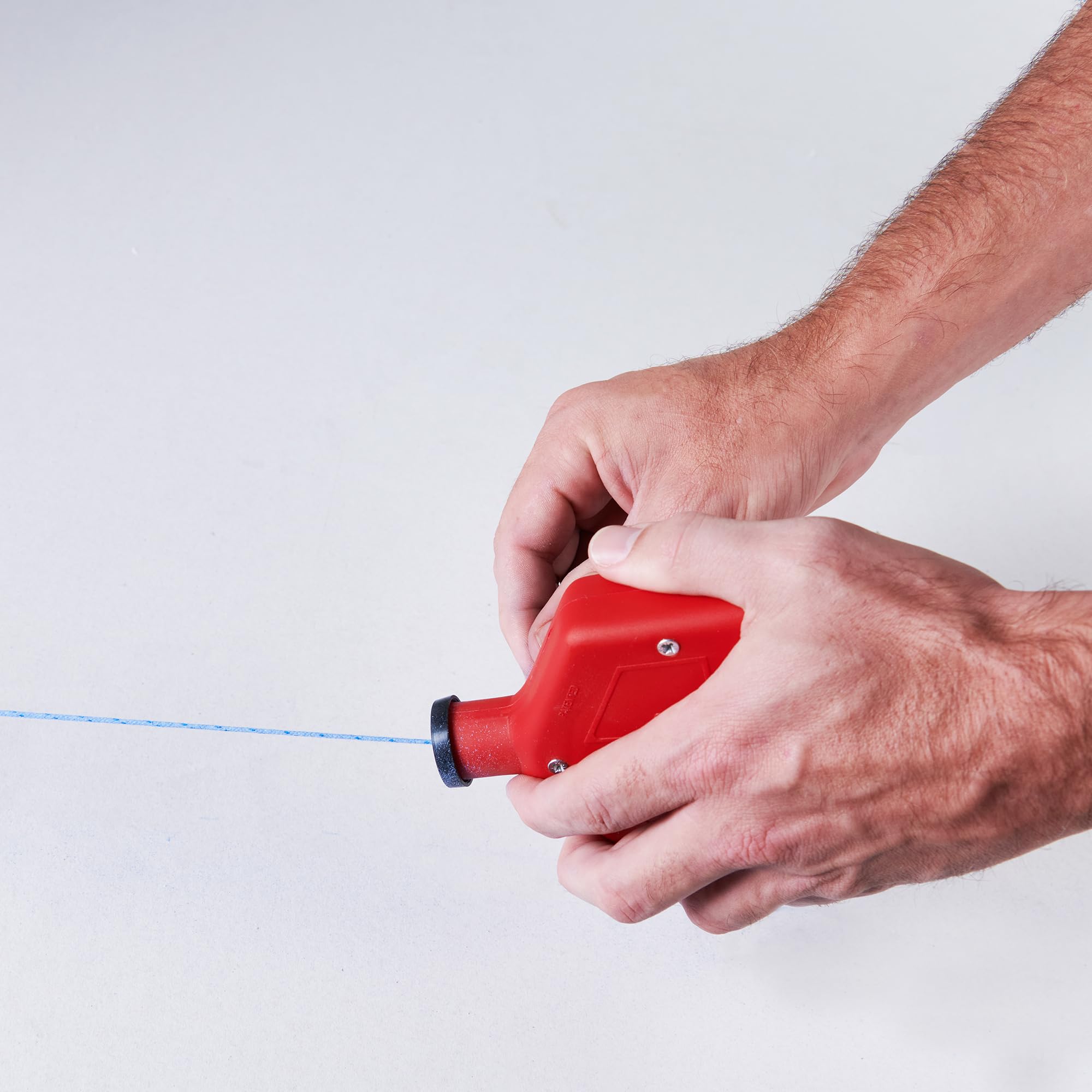 M-D Building Products 00805 ABS Tuff Line™ Contractor Chalk Reel, Durable and Reliable Chalk Line for Precision Marking, Ideal for Construction & Carpentry Projects (0.06 in. x 100 ft, Black)