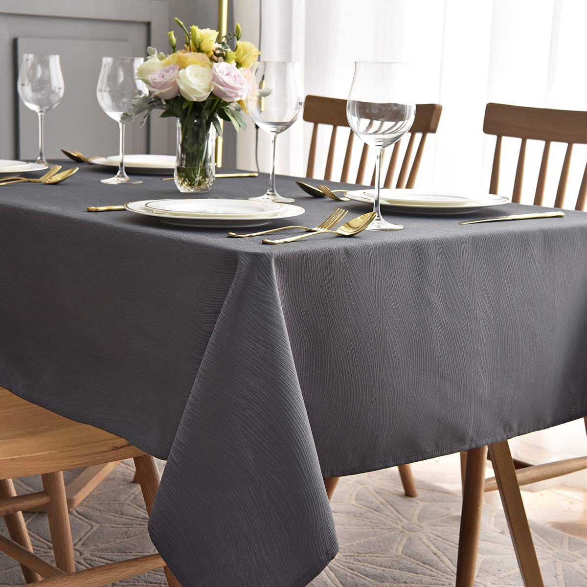 maxmill Jacquard Cloth Napkin 20 x 20 Inch Swirl Pattern Solid Washable Polyester Dinner Napkins Set of 4 Pieces with Hemmed Edges for Family Holiday Dinners Weddings Parties and Banquets Beige