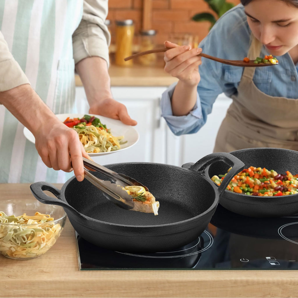 Sliner 4 Sets Mini Cast Iron Skillet Small Cast Iron Plates Skillet with Wooden Base Small Round Pan Fajita Plate Pot for Baking Cooking(3.9 Inch)