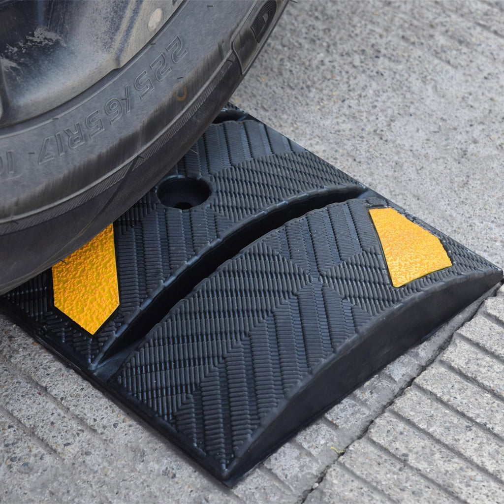 72" x 10" x 2" inch Portable Speed Bump Hump, 6' Feet Durable Collapsible Road Safety Bumps, Vehicles Hump Bumps for Asphalt Concrete Gravel Garage Driveway Roads Parking (72" Curlable Bump)