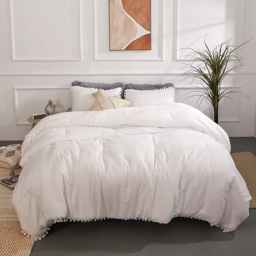 YIRDDEO Twin Comforter Set - Comforter Twin Size Bed with Ball Pom Fringe, Soft Bedding Set for All Seasons - 2 Pieces, 1 Comforter (66"x90") & 1 Pillow Sham(20"x26"), Beige
