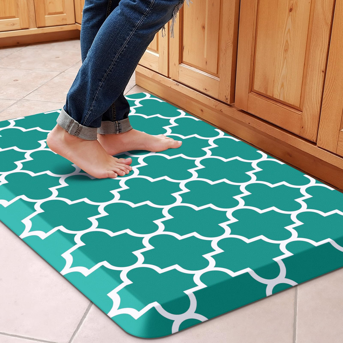 WISELIFE Anti-Fatigue Cushioned Kitchen Mat / Rug ,17.3"x 28",Non Slip Heavy Duty PVC Ergonomic Waterproof Comfort Rugs for Floor Home, Office, Sink, Laundry,Black