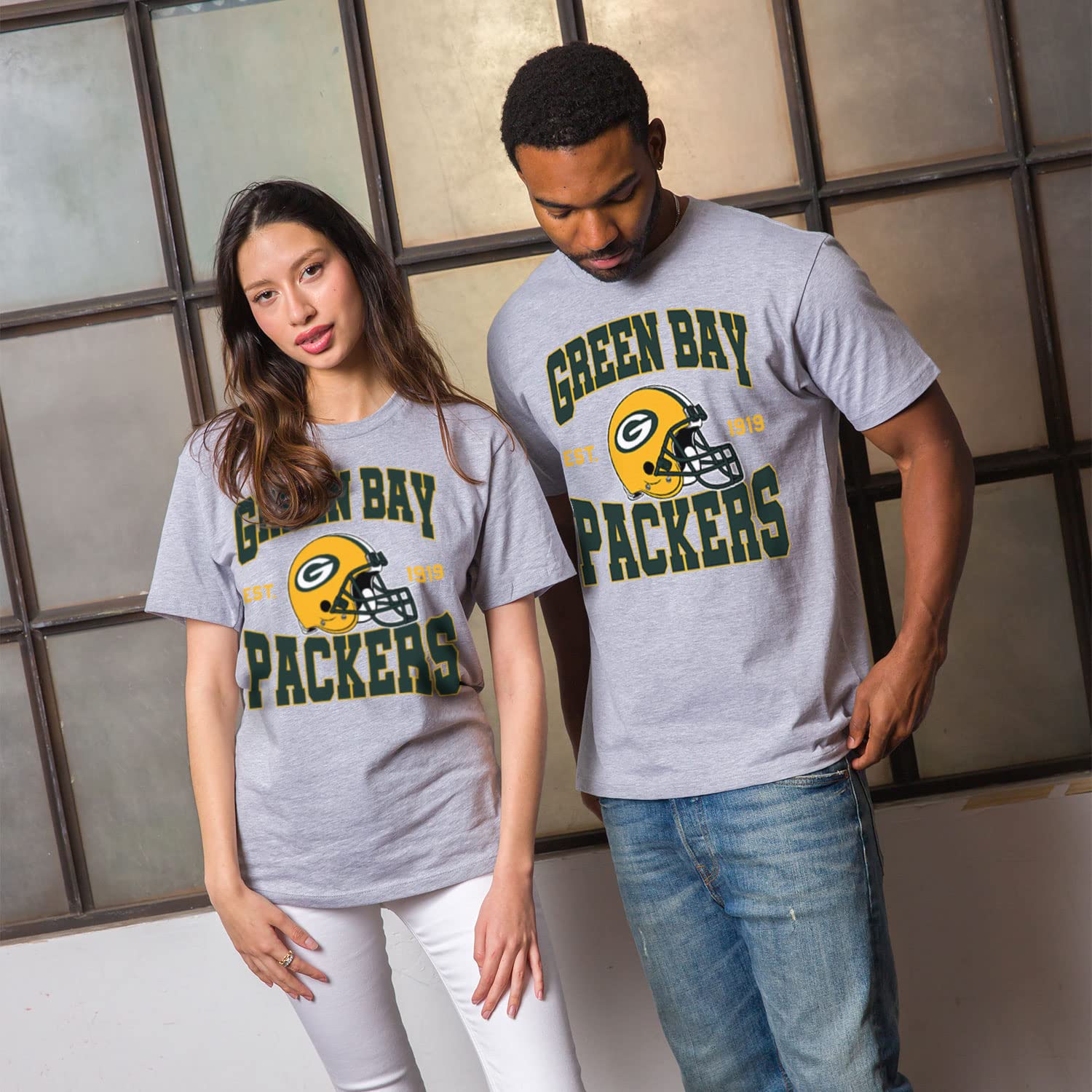 Junk Food Clothing x NFL - Team Helmet - Short Sleeve Fan Shirt for Men and Women - Officially Licensed NFL Apparel