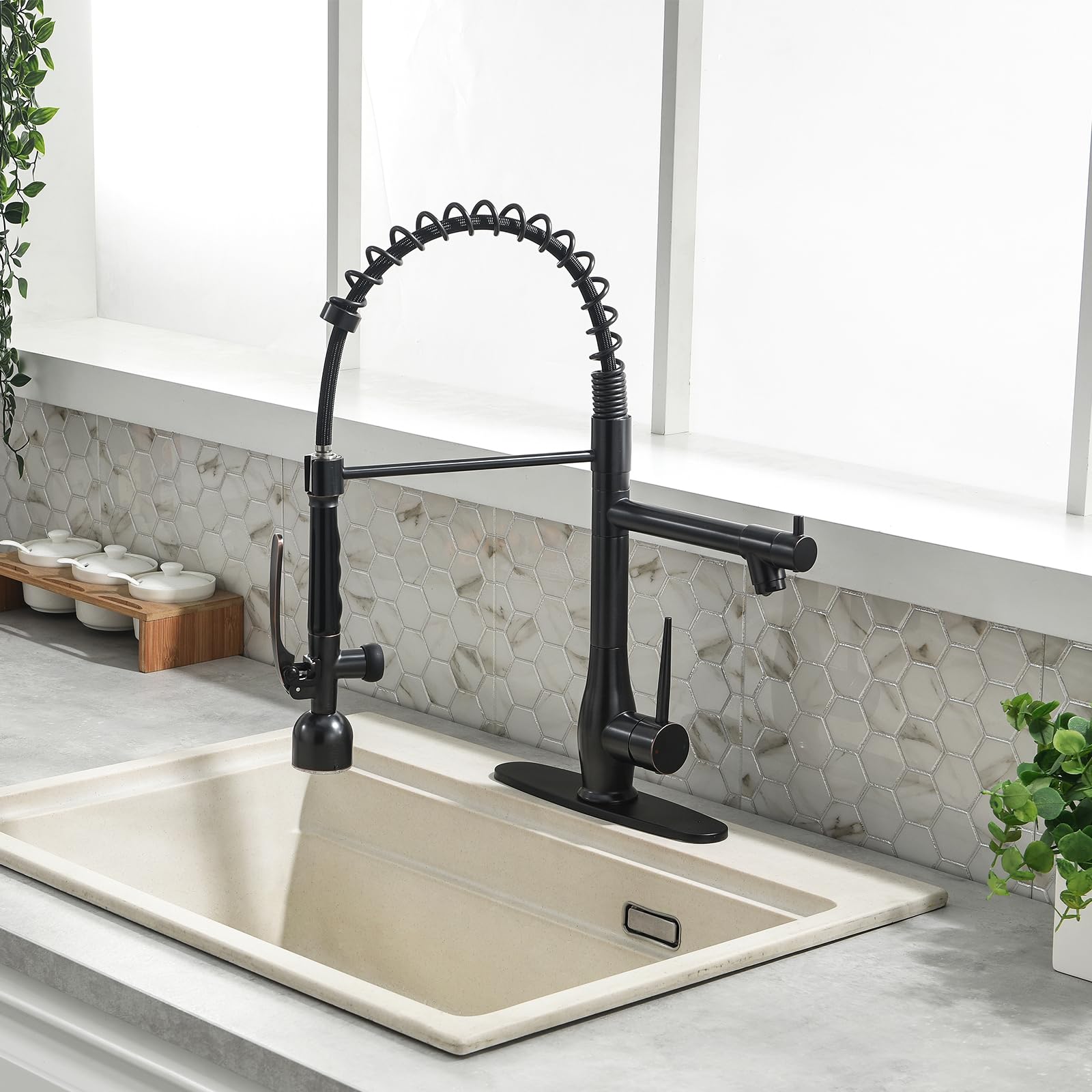 GIMILI Black and Gold Kitchen Faucet with Pull Down Sprayer Single Handle High Pressure Kitchen Sink Faucet Commercial Double-Headed Stainless Steel Kitchen Faucets