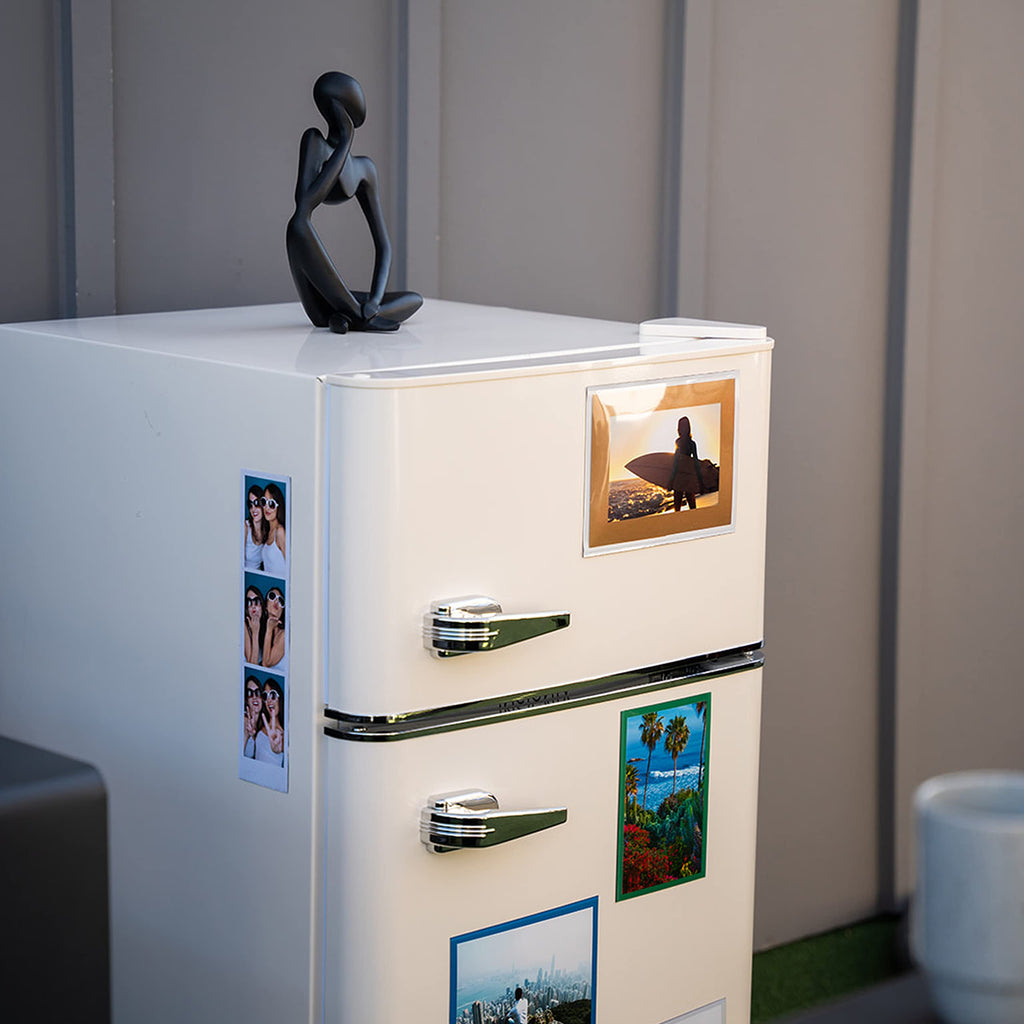 Magtech Magnetic Photo Pocket Picture Frame, White, Holds 2.5 x 3.5 Inches Photos, 10 Pack, Made in the USA (12310)