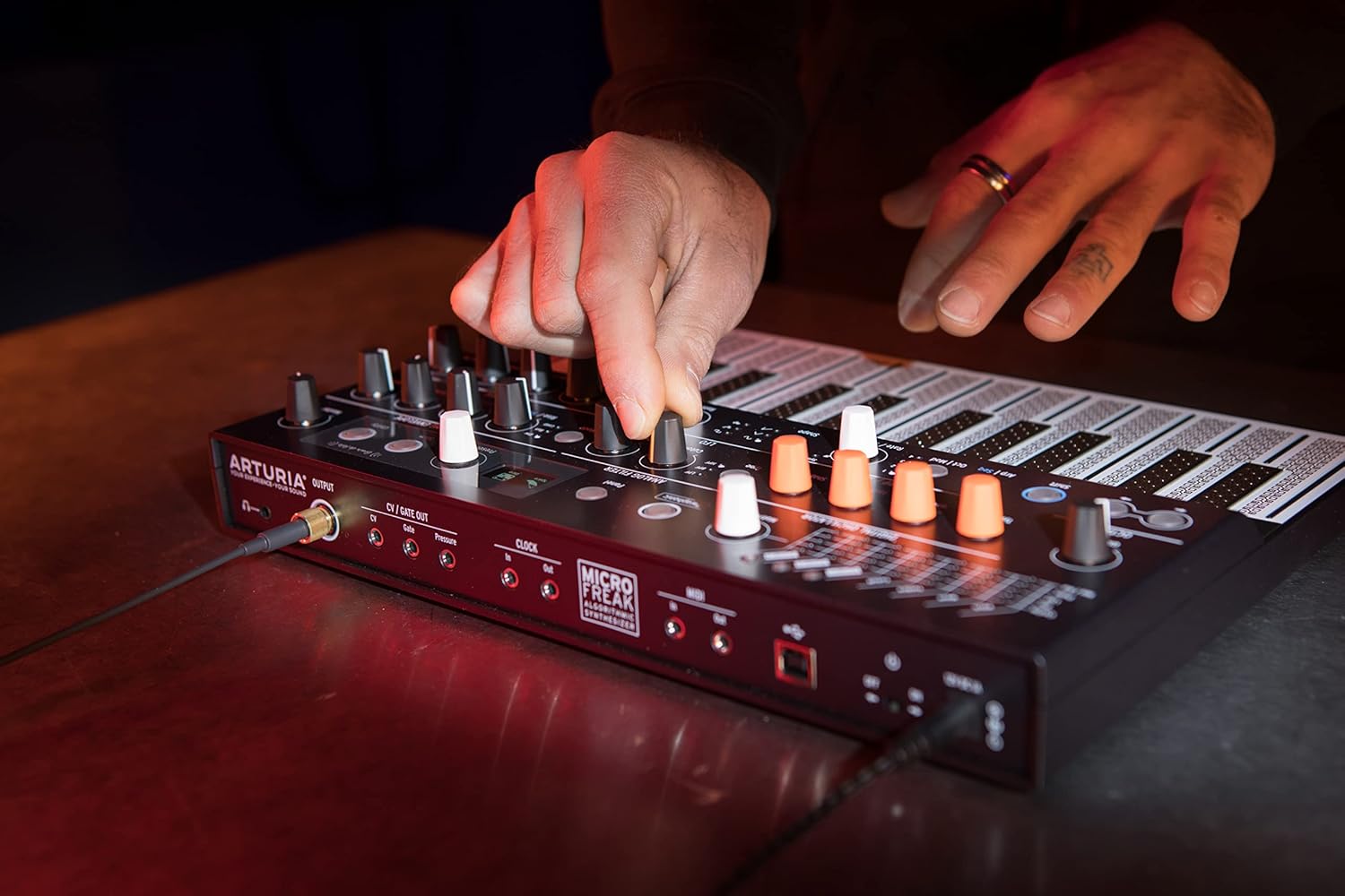 Arturia - MicroFreak Synthesizer Keyboard - 25-Key Hybrid Synth with PCB Keyboard, Wavetable & Digital Oscillators, Analog Filters