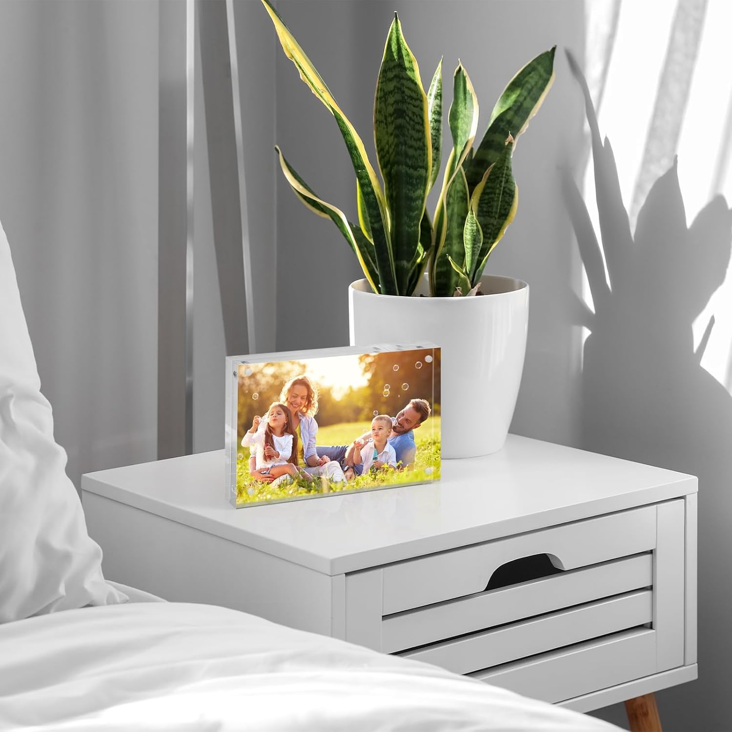 SYNTRIFIC 10 PACK Magnetic Picture Frame,8X10 Acrylic Frame Double Sided Picture Frame,20mm Thickness Magnetic Premium Acrylic Picture Frames Gifts Ideal