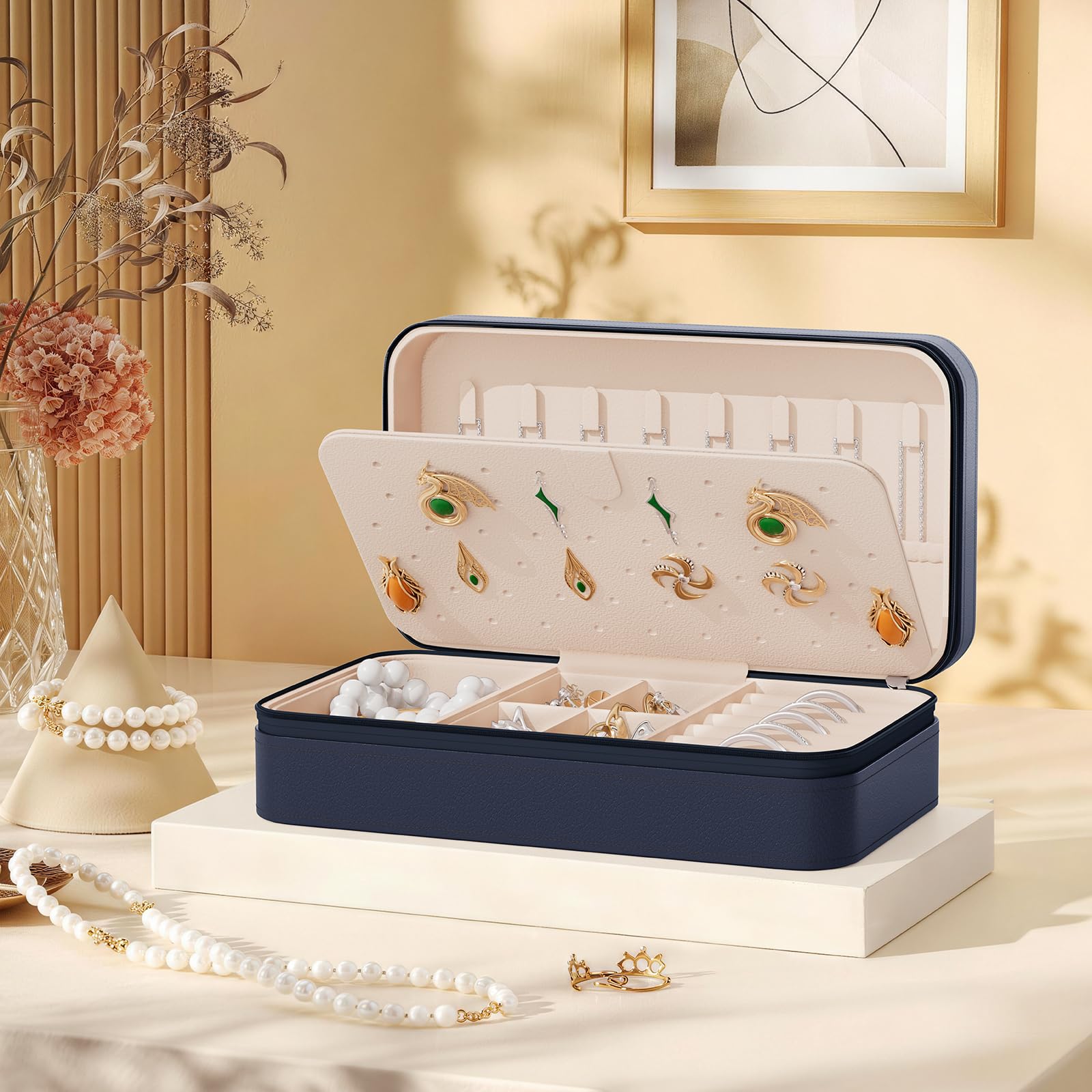 DesignSter Travel Jewelry Box, PU Leather Portable Jewelry Case, Small Jewelry Boxes for Gifts, Travel Jewelry Organizer for Women Rings Earrings Necklaces Bracelets (Avocado Green)