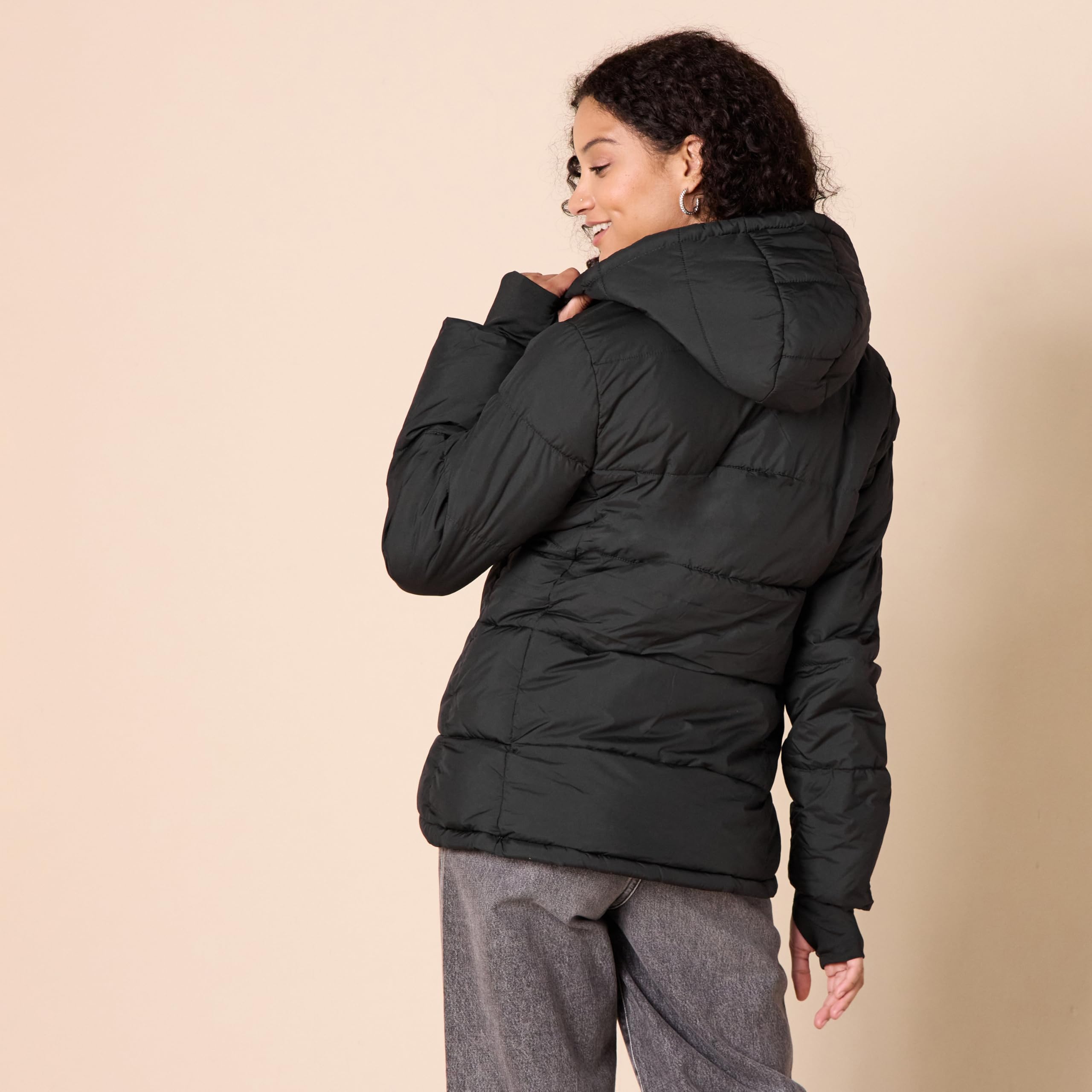 Amazon Essentials Women's Heavyweight Quilted Long-Sleeve Hooded Puffer Coat (Available in Plus Size)