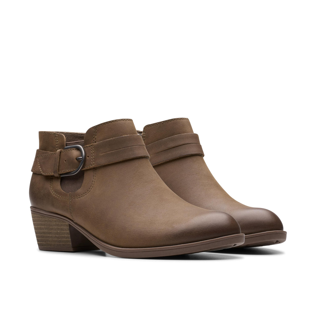 Clarks Women's Charlten Rae