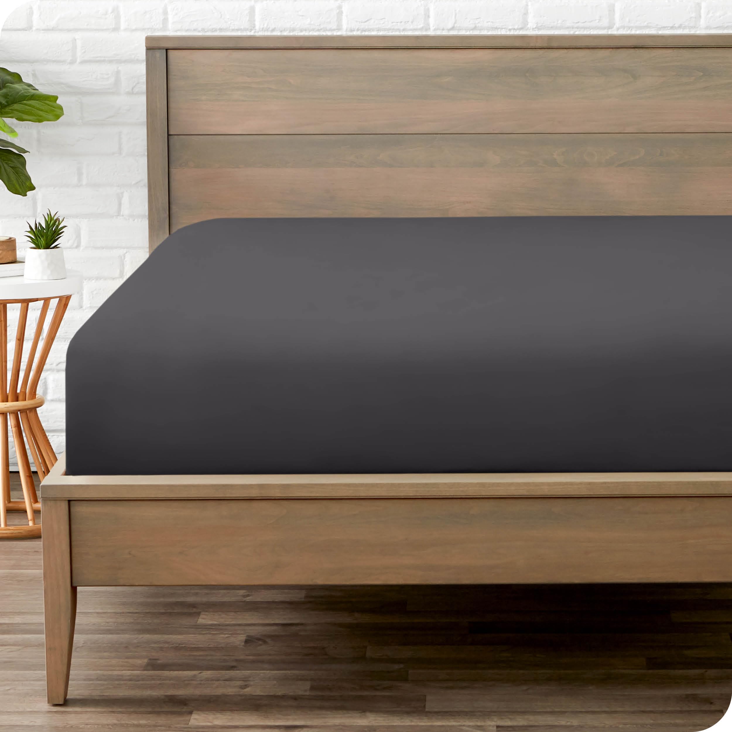 Bare Home Fitted Bottom Sheet Twin Size - Premium 1800 Ultra-Soft - Hotel Luxury - Deep Pocket - Durable and Long Lasting (Twin, White)