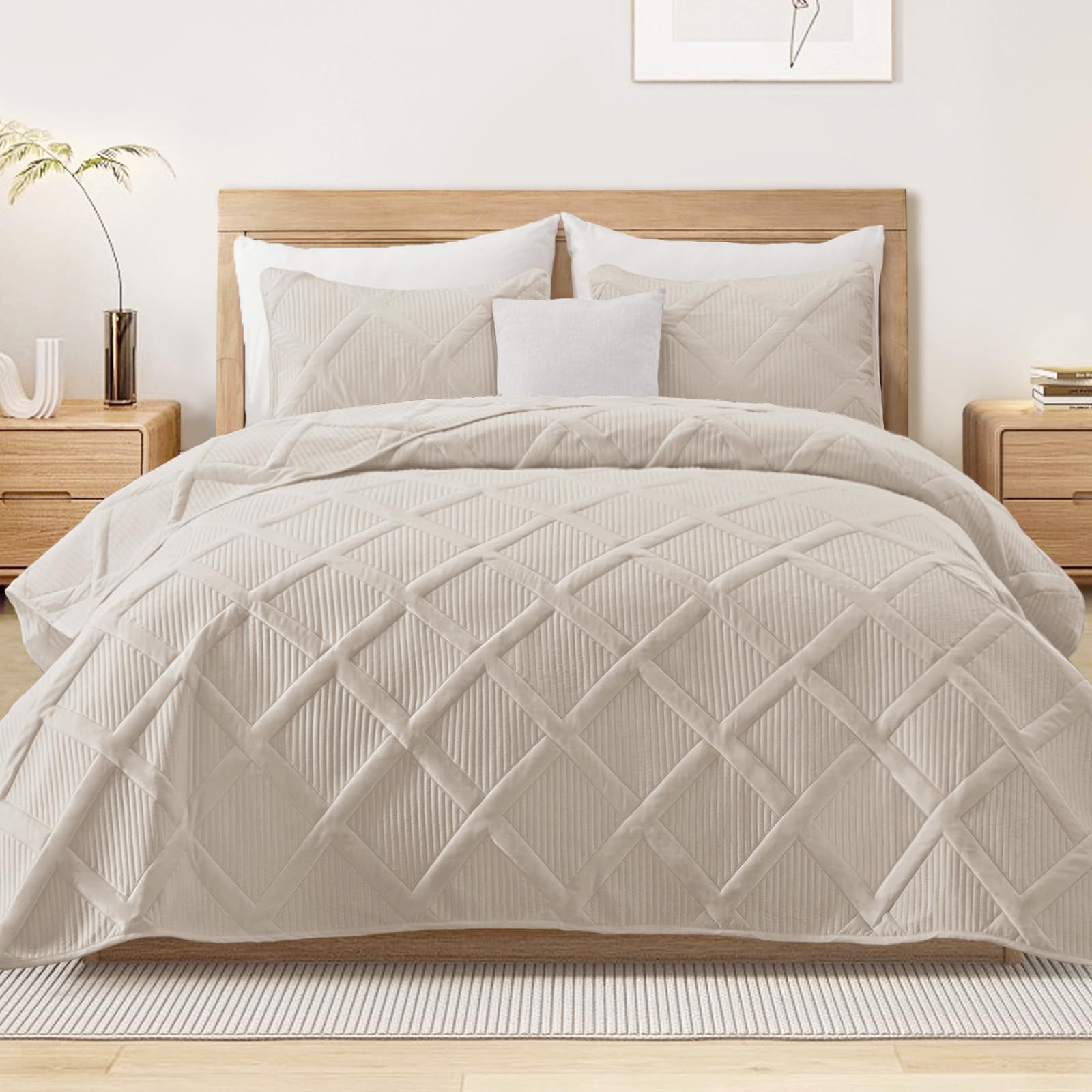 Exclusivo Mezcla Twin Size Quilt Set with Modern Striped Pattern, 2 Pieces Lightweight Black Quilts Bedding Set, Soft Bedspreads Coverlets for All Seasons
