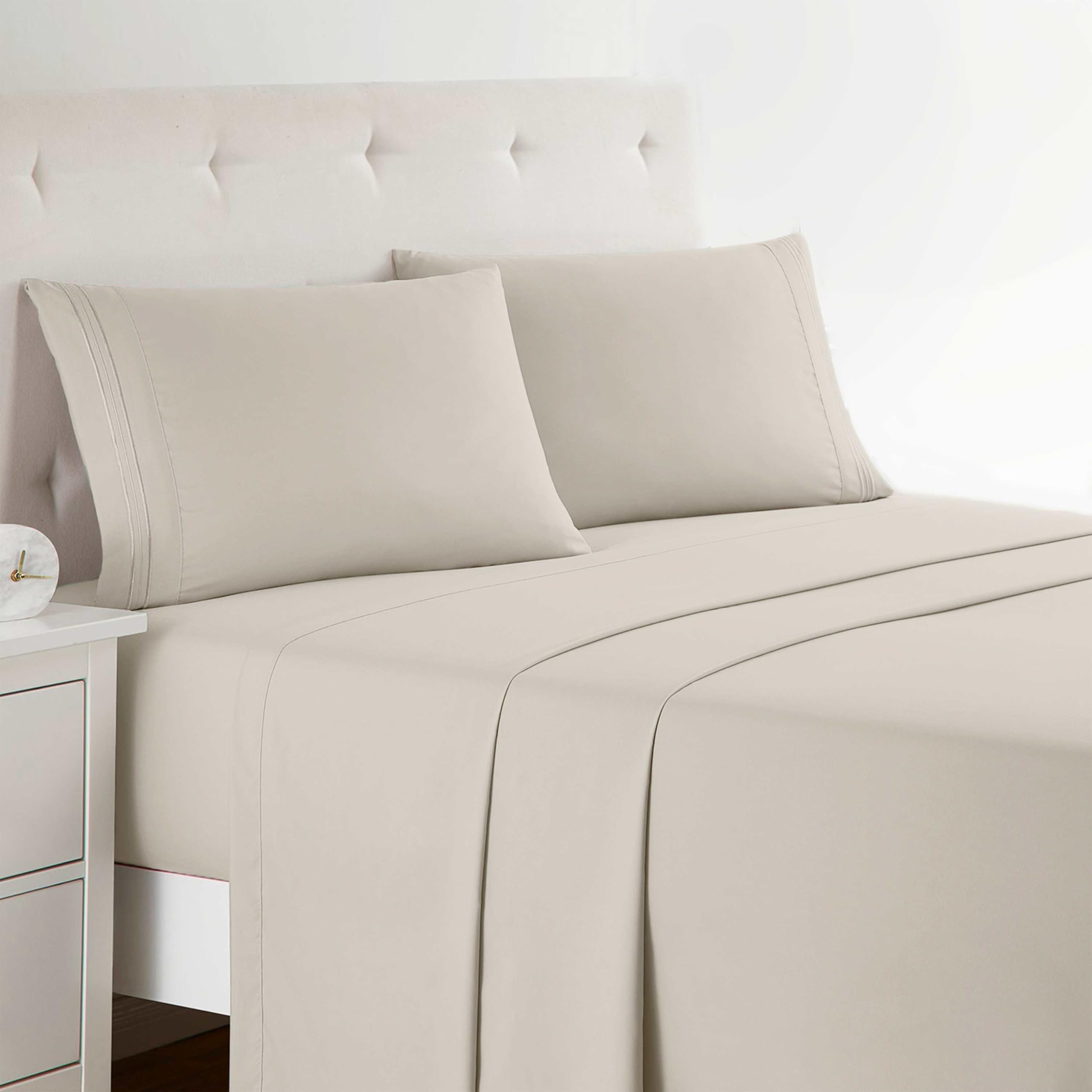 Clara Clark Bed Sheets, Premier 1800 Series 4 Piece Bed Sheet Set, Deep Pocket, Wrinkle, Fade, Stain Resistant, Luxury Soft Bedding Sheets & Pillowcases, Twin, Beach Blue