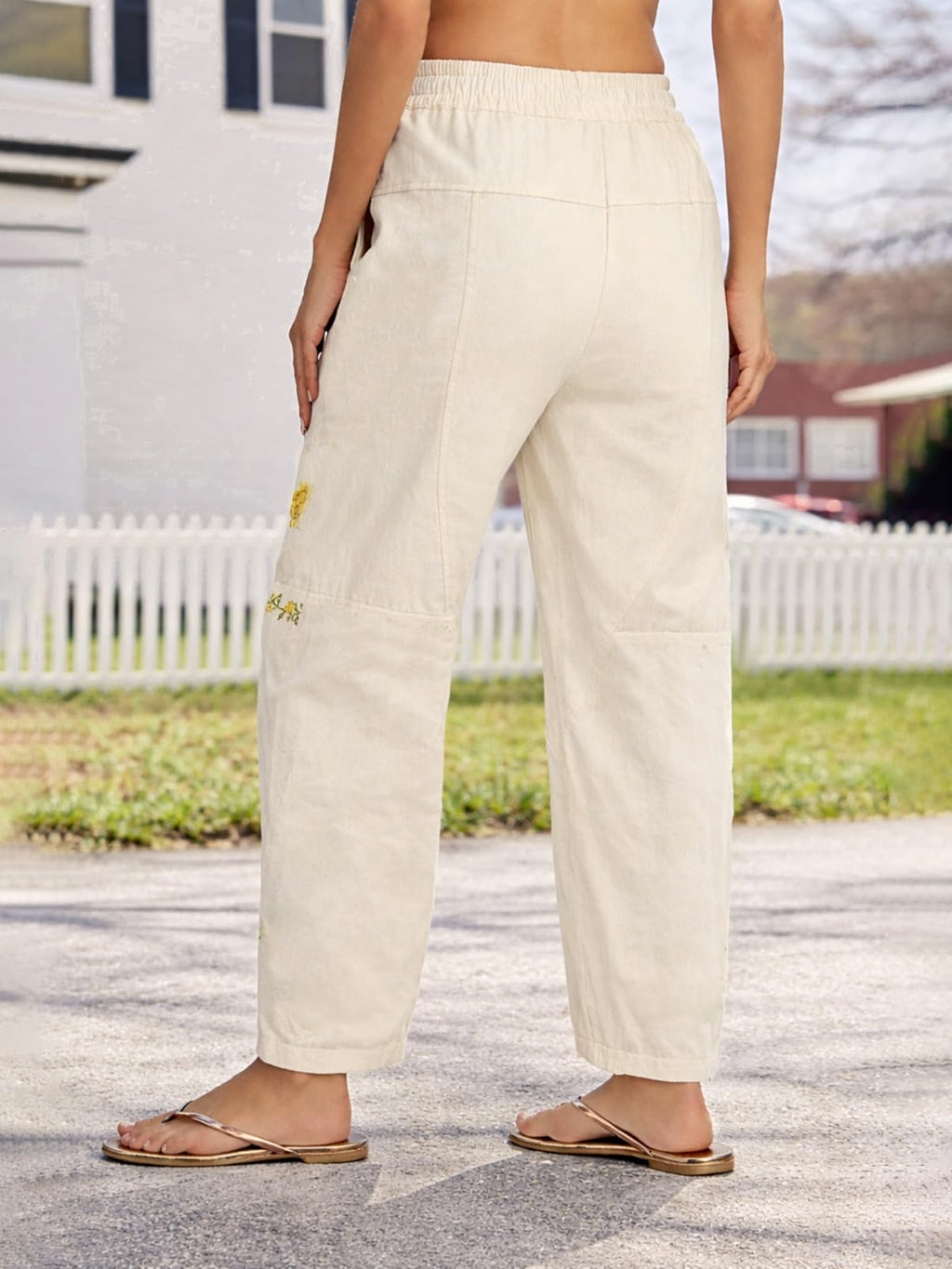 Kedera Mid Rise Barrel Jeans for Women Embroidered Wide Leg Denim Pants Boyfriend Baggy Jeans with Pockets