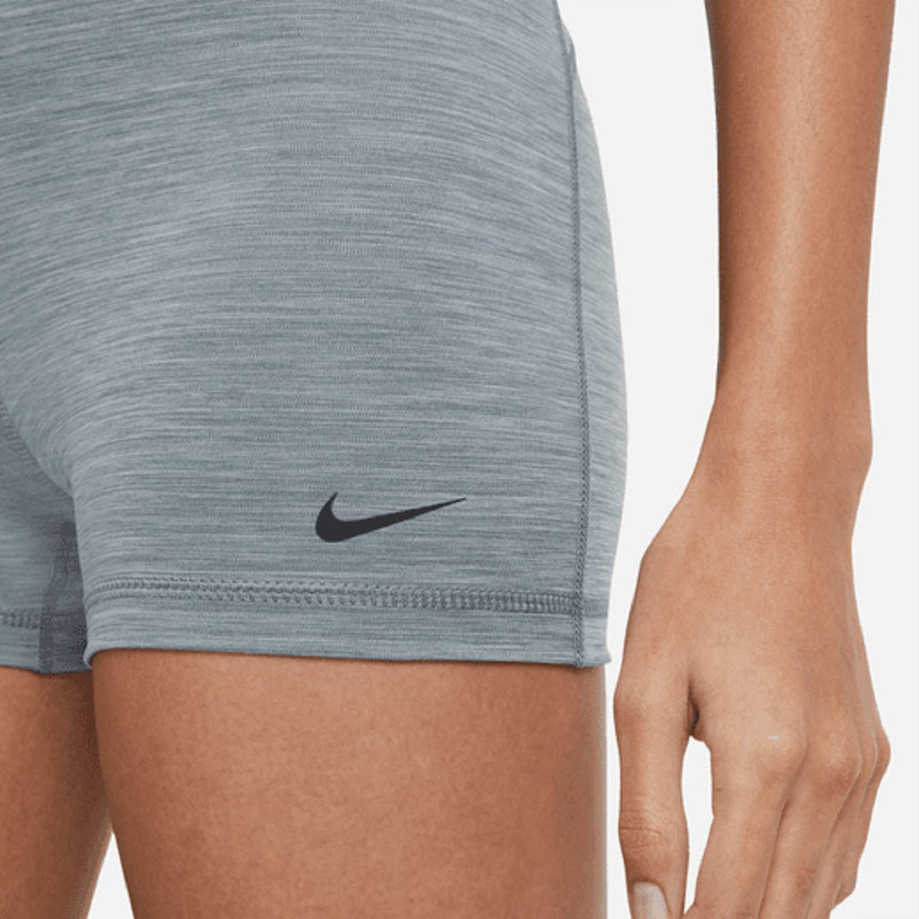 Nike Womens Flat