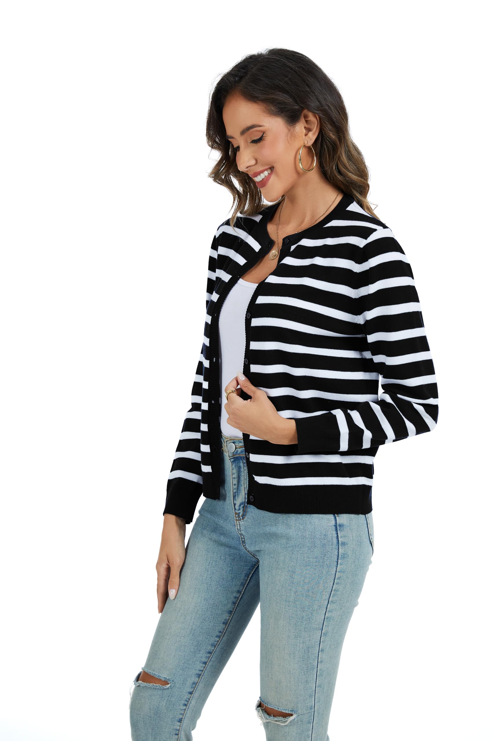 CUNYI Women's Crew Neck Cardigan Long Sleeve Sweater for Women Button Down Soft Knit Ladies Cardigan Sweates Coat
