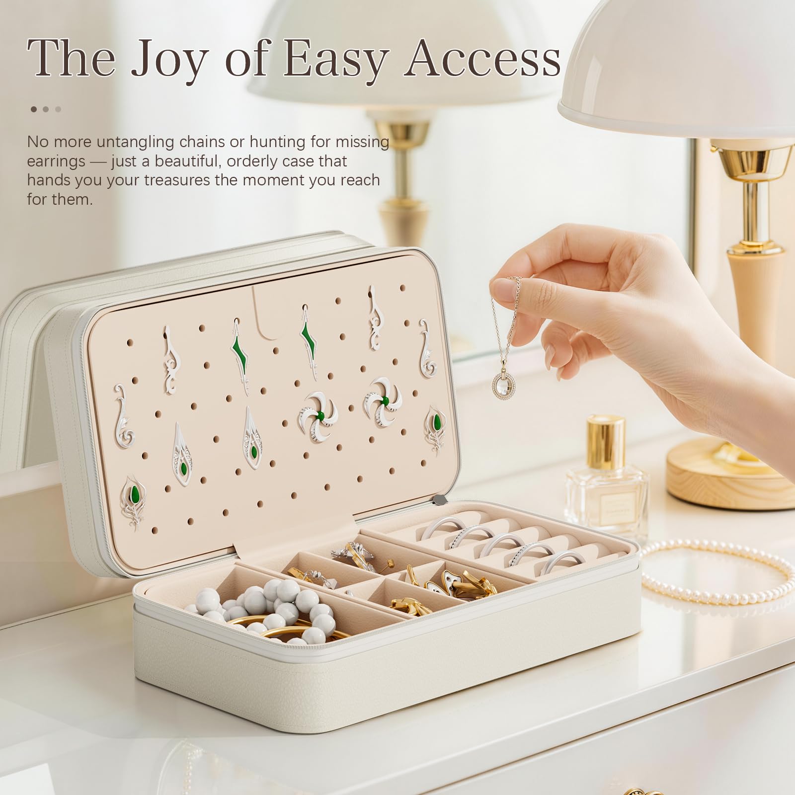 DesignSter Travel Jewelry Box, PU Leather Portable Jewelry Case, Small Jewelry Boxes for Gifts, Travel Jewelry Organizer for Women Rings Earrings Necklaces Bracelets (Avocado Green)
