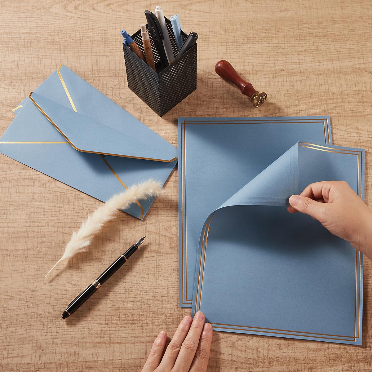 50 Pack Stationery Set with Envelopes, Cream Color, 8.5x11 Inches | Gold Border, #10 Business Envelopes and 8.5x11 Paper Sheets, Stickers for Letter Writing, Invitations