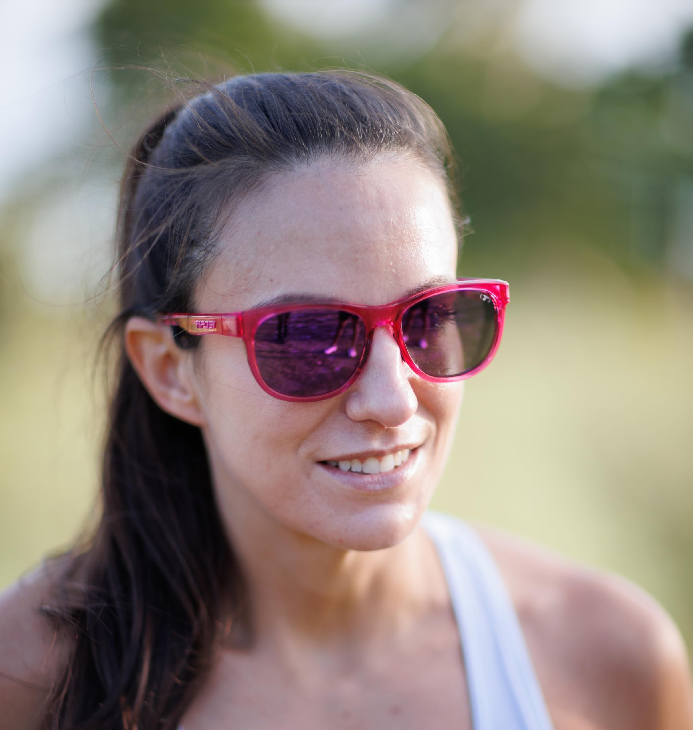 Tifosi Swank Sport Sunglasses - Tangle Free - Ideal For Cycling, Golf, Hiking, Pickleball, Running and Great Lifestyle Look