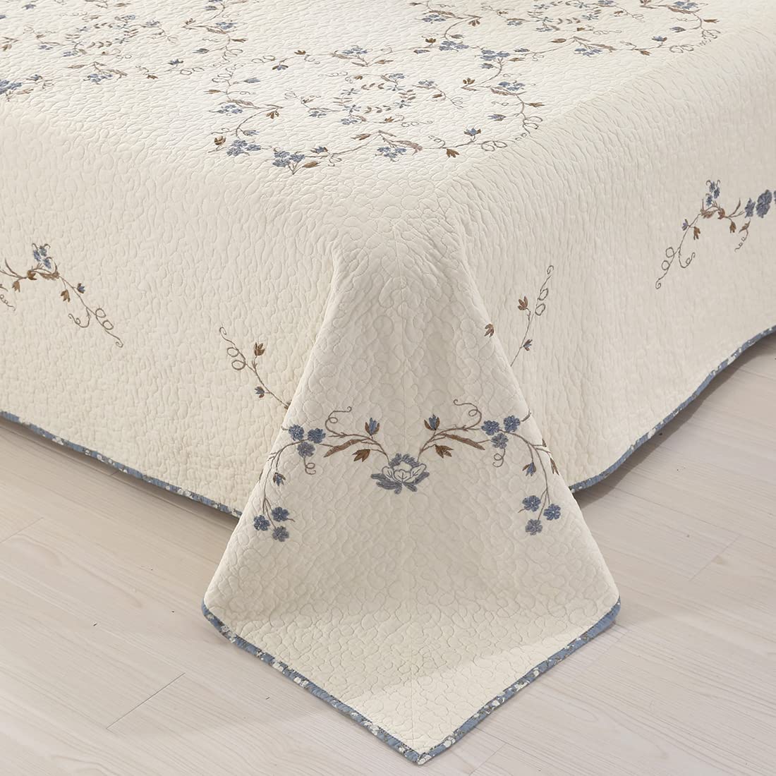 vctops 3-Piece Floral Embroidered Bedspread Coverlet Set Twin Size 100% Cotton Reversible Patchwork 1 Quilt and 2 Pillow Shams (Flower,Twin)