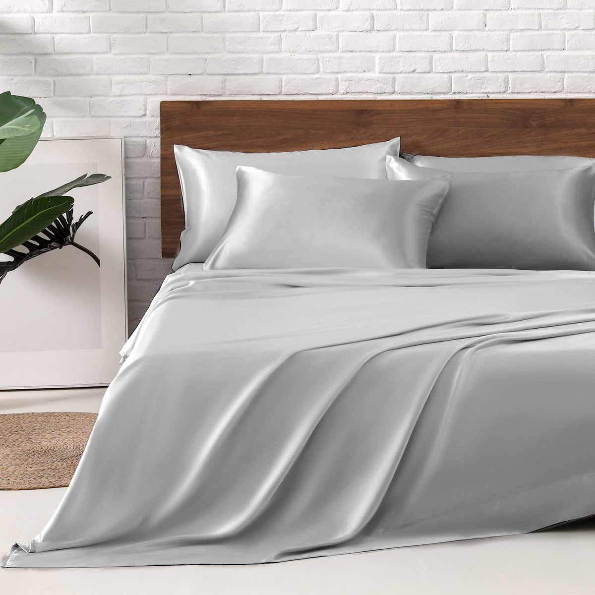 MR&HM Satin Sheets with Elastic Corner Straps, Twin Size 3-Piece Silky Bedding Set, Deep Pocket 15 Inches, Good for Hair & Skin (Twin, Black)