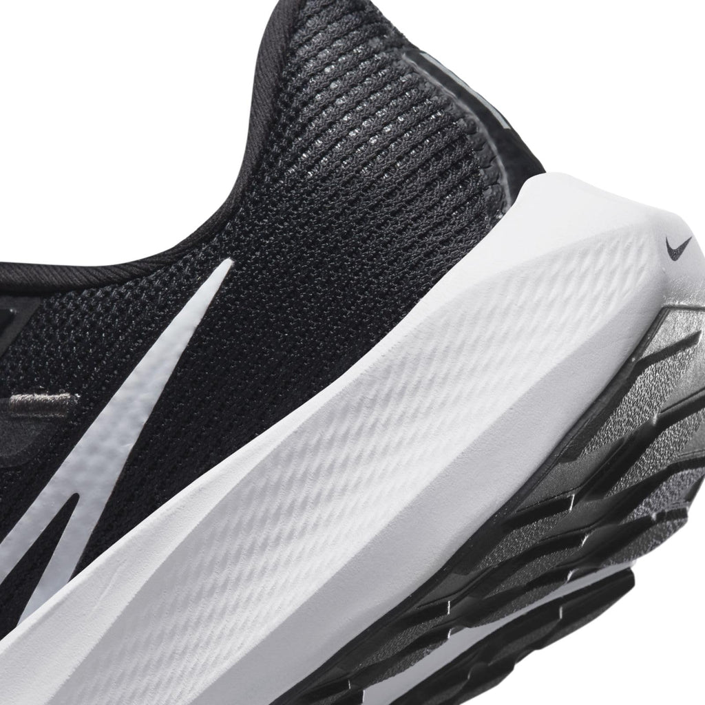 Nike Womens Gymnastics ShoesSneaker