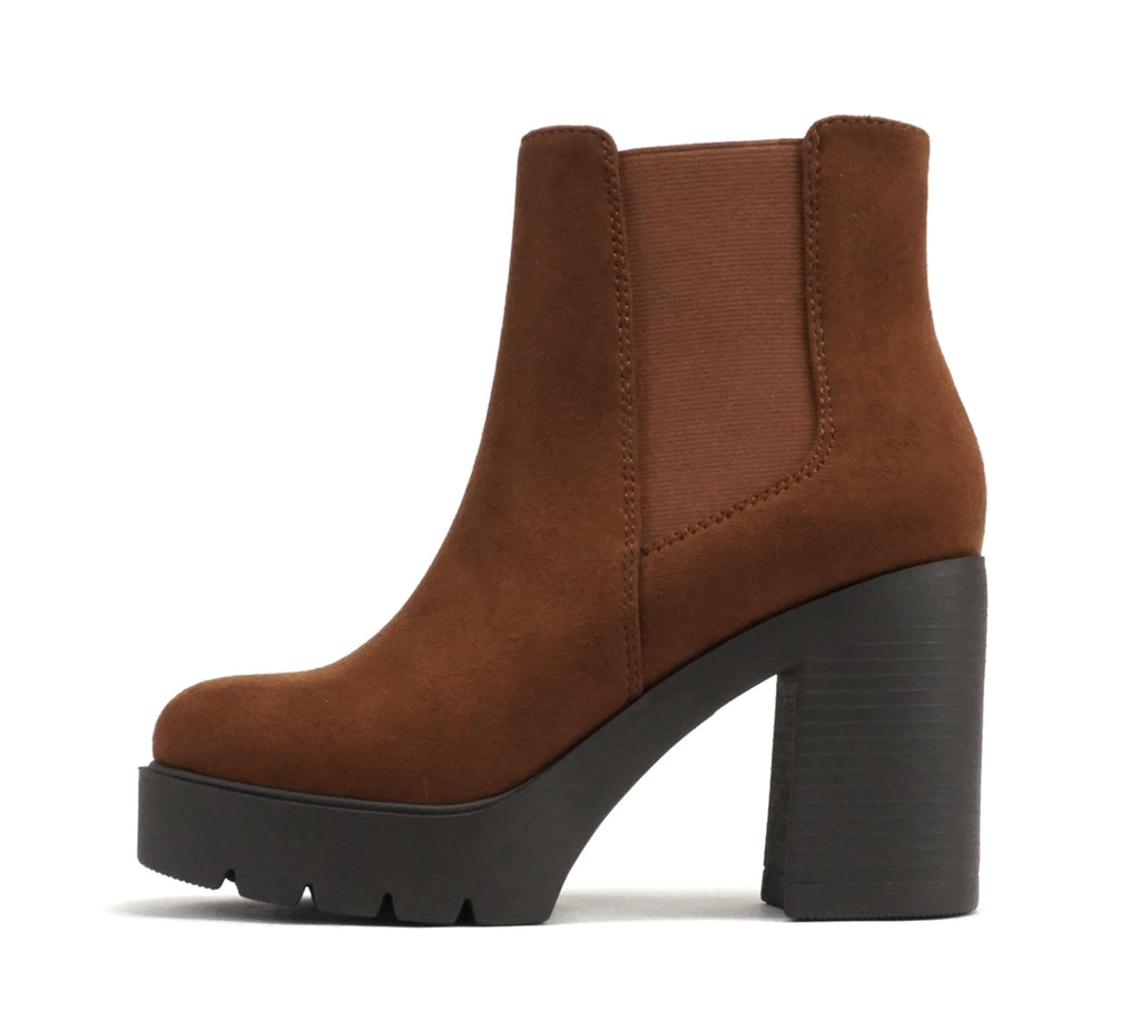Soda EDITOR ~ Women Lug Sole High Heel Chelsea Fashion Ankle Boot w/Double Elastic Gore