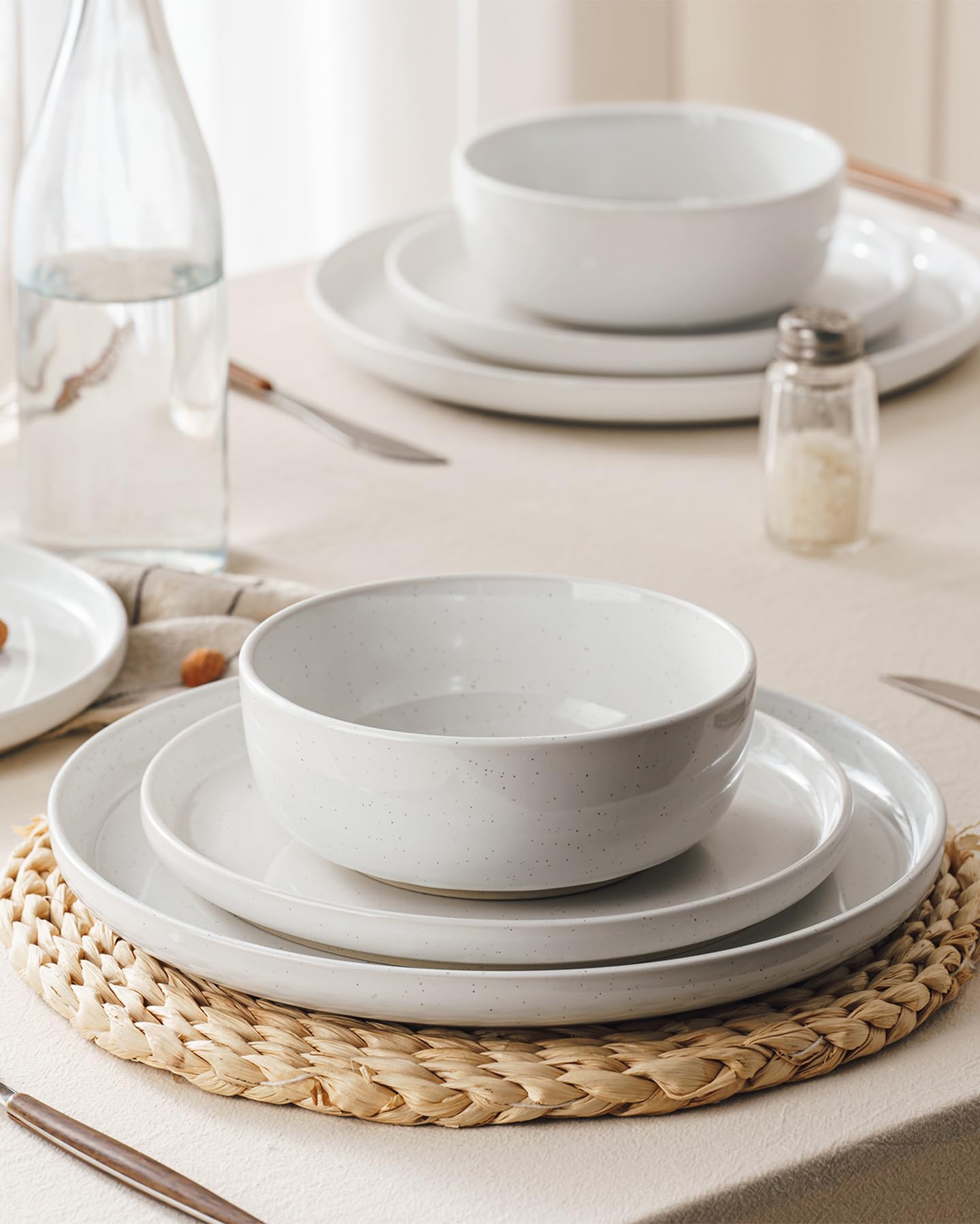 Famiware Pluto Stoneware Dinnerware Sets, 12-Piece Double Reactive Glaze Plates and Bowls Sets, Dishware Sets for Everyday & Formal Dining, Irregular Edge Dishes, Service for 4, Matte Beige White