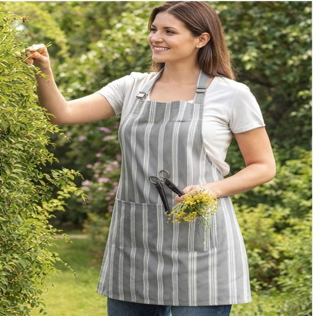 AMOUR INFINI Cotton Aprons for Women with Pocket, Adjustable Strap & Waist Ties - Washable Aprons for Baking, Cooking, Gardening (27.5 x 33 Inches - Blooming Floral)