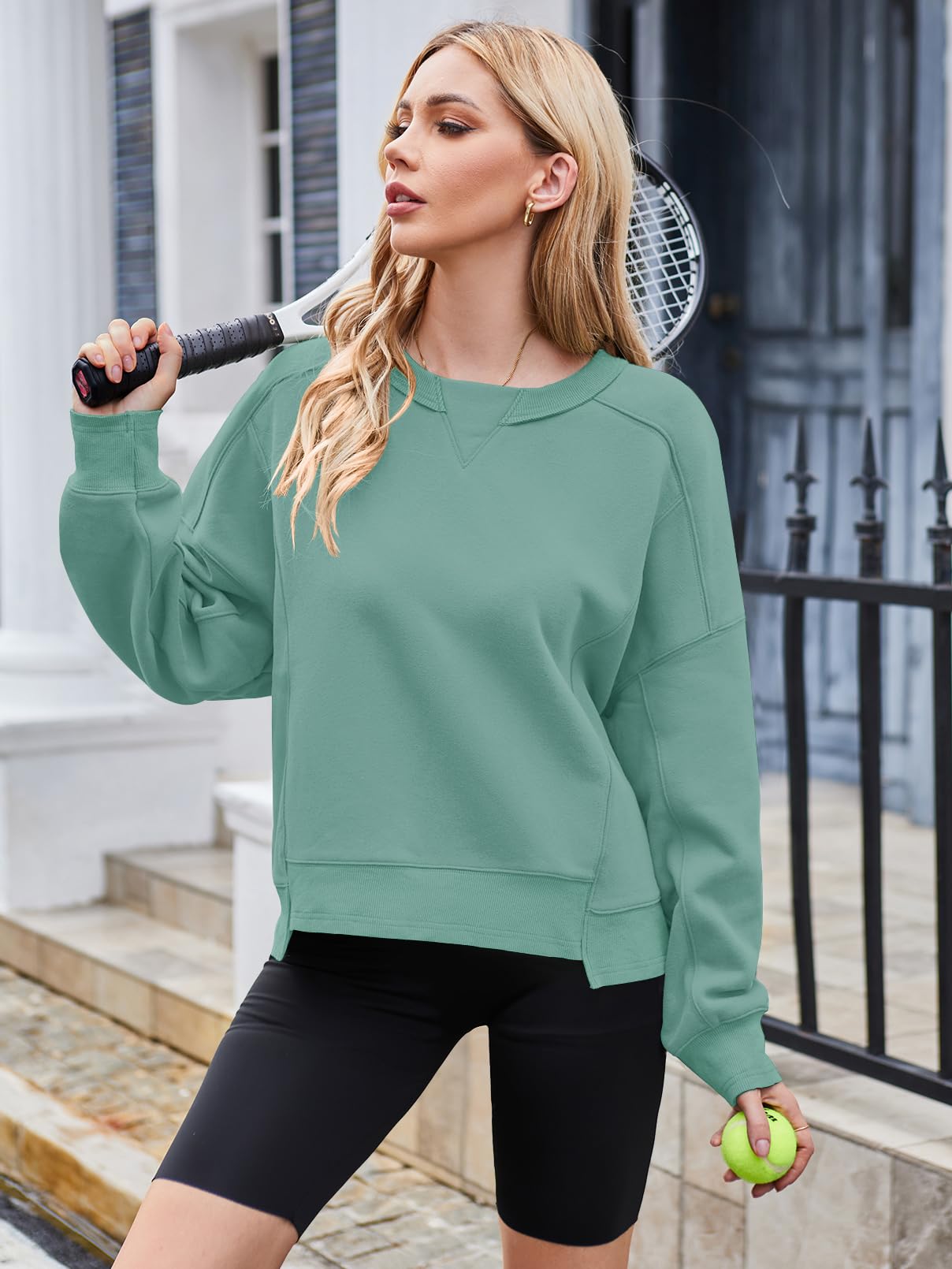 MEROKEETY Women's Oversized Cropped Sweatshirts Crewneck Trendy Workout Pullover Sweater Fall Outfits