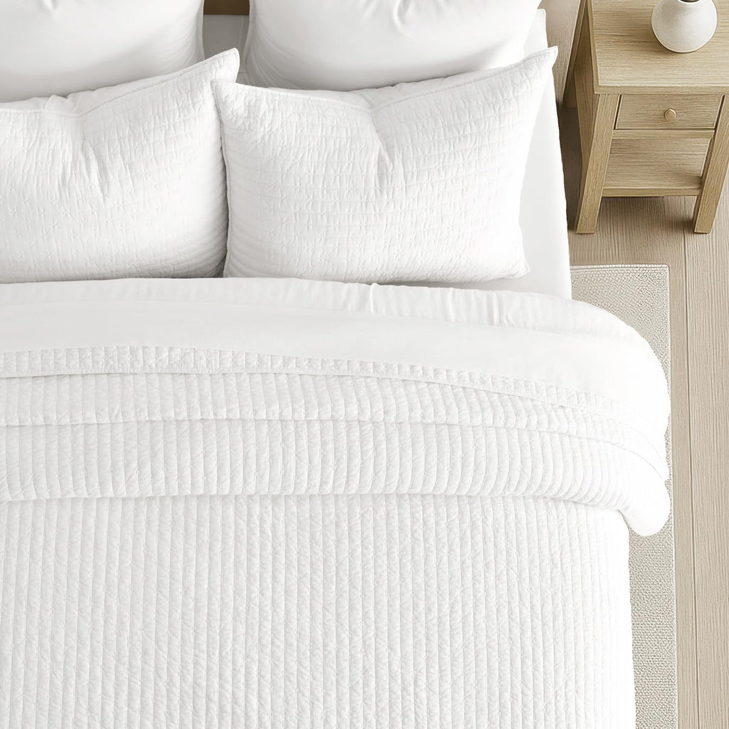 EVERGRACE Cotton Border Frame Tack-Stitch Quilt Bedding Set Queen Size, Coastal Oversized 3 Pieces Lightweight Bedspread Coverlet for All Season, with 2 Matching Shams, Blue Linen
