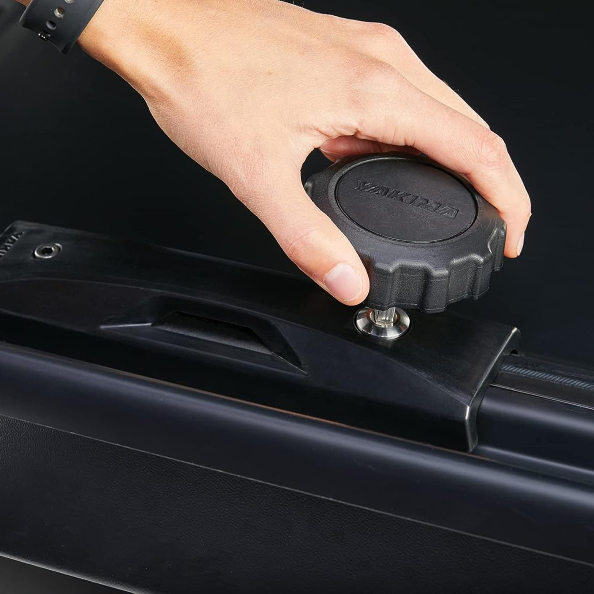 Yakima SkyBox NX 16 LG Rooftop Cargo Carrier, Hard Top Shell Box with SKS Lock, Fits Streamline Crossbars, 16 Cubic Feet, Black - Car and SUV Roof Storage for Luggage and Travel Accessories