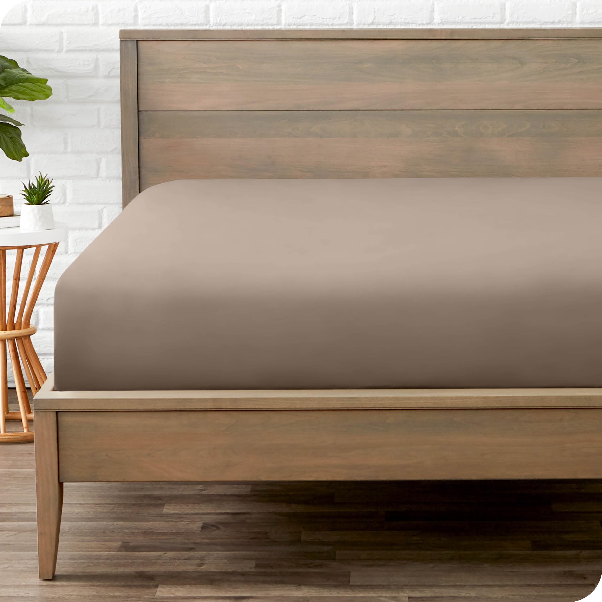 Bare Home Fitted Bottom Sheet Twin Size - Premium 1800 Ultra-Soft - Hotel Luxury - Deep Pocket - Durable and Long Lasting (Twin, White)